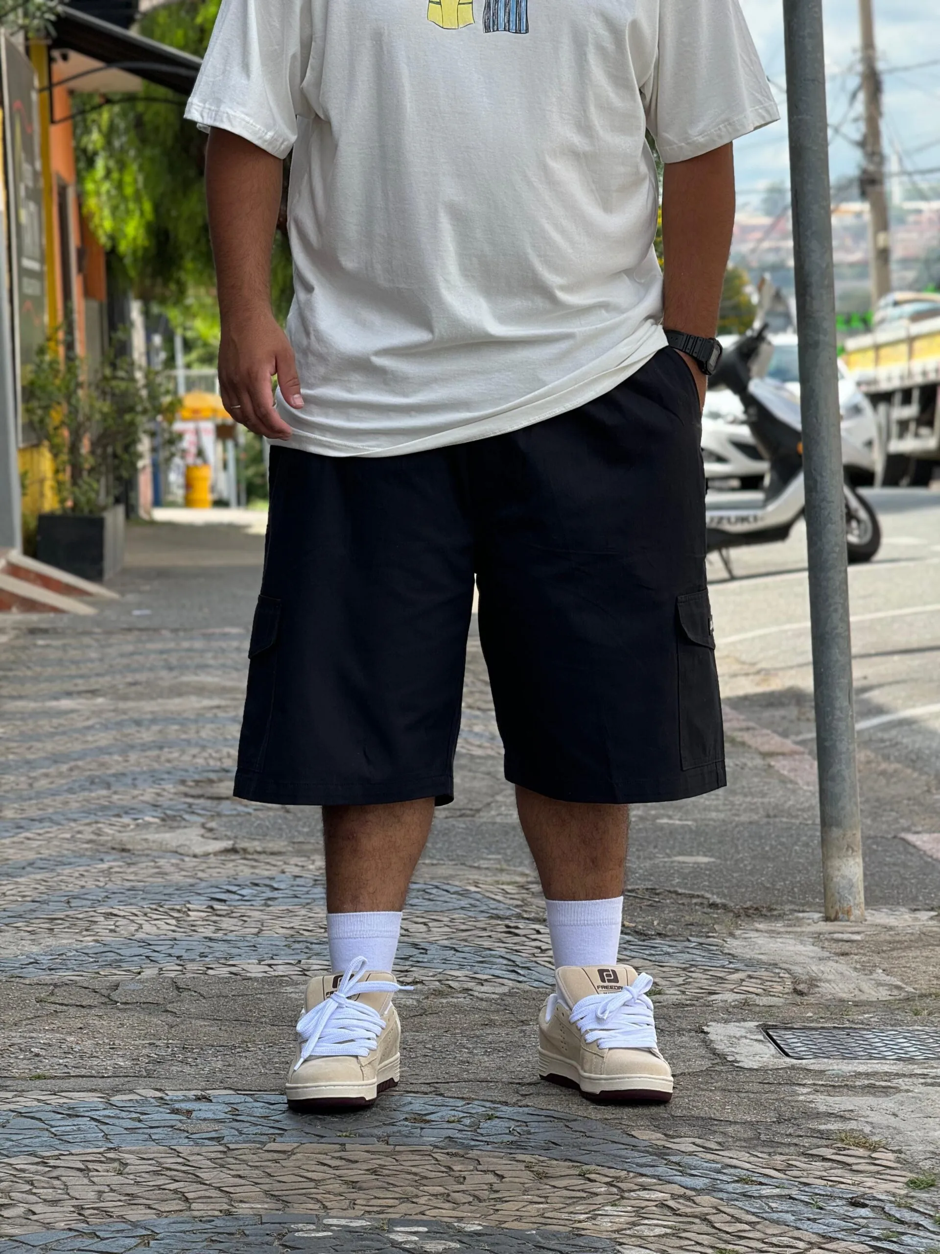 Bermuda Cargo Plus Size Loko Preto - Imagem 2