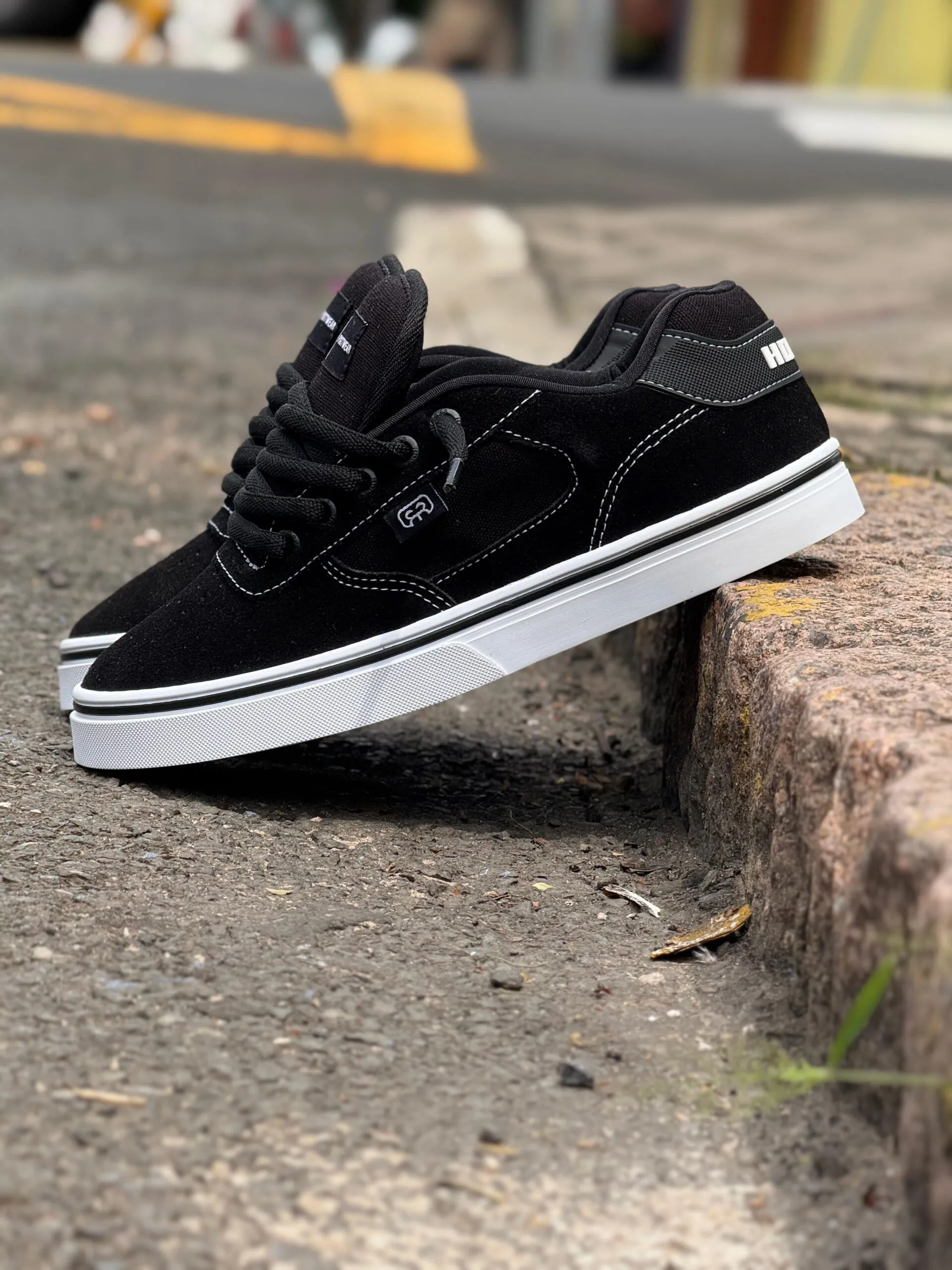 Tênis Hocks Flat Lite Black Line White - Imagem 11