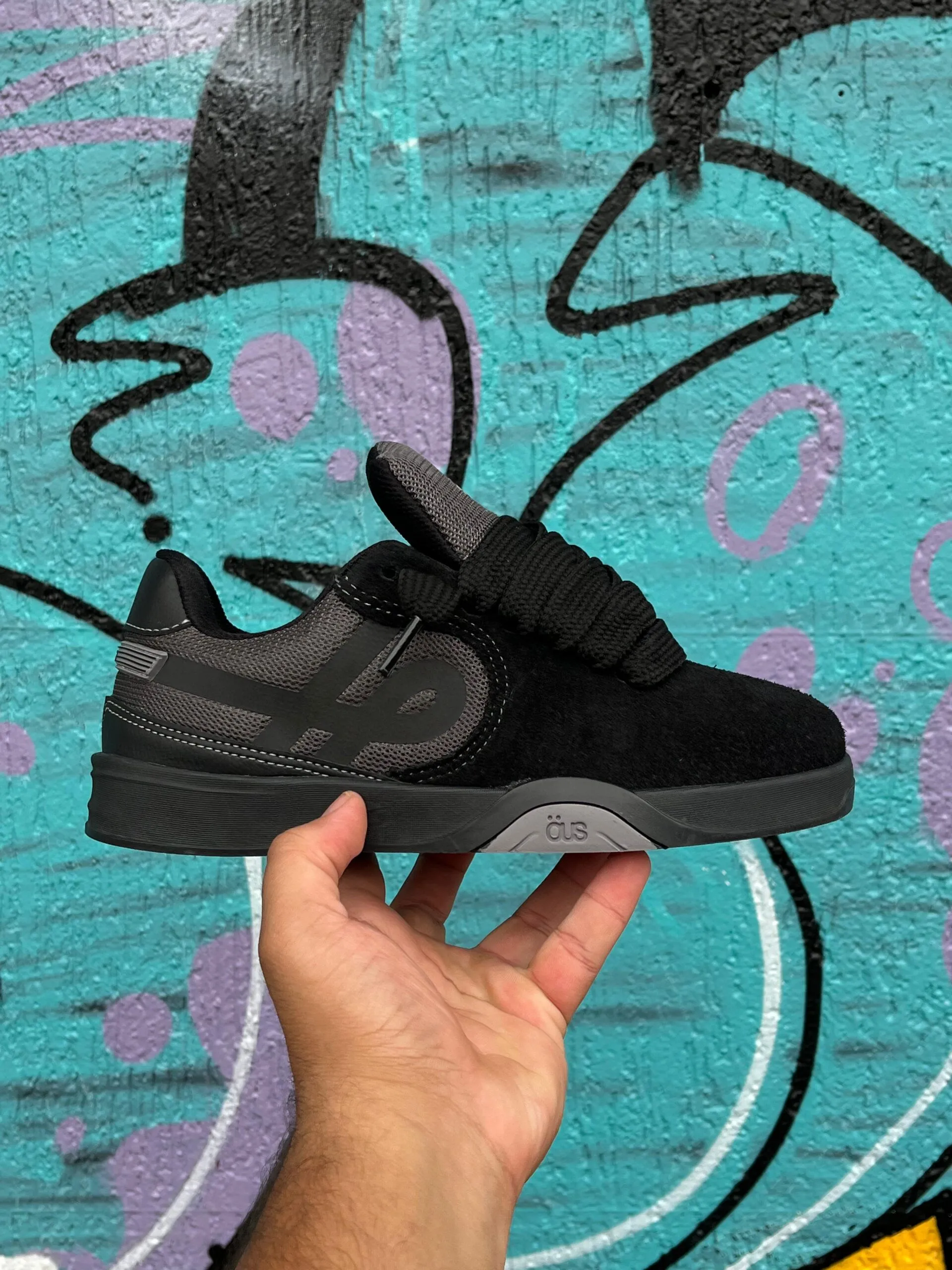 Tênis ÖUS Imigrante Serie X Preto Cinza Reflex