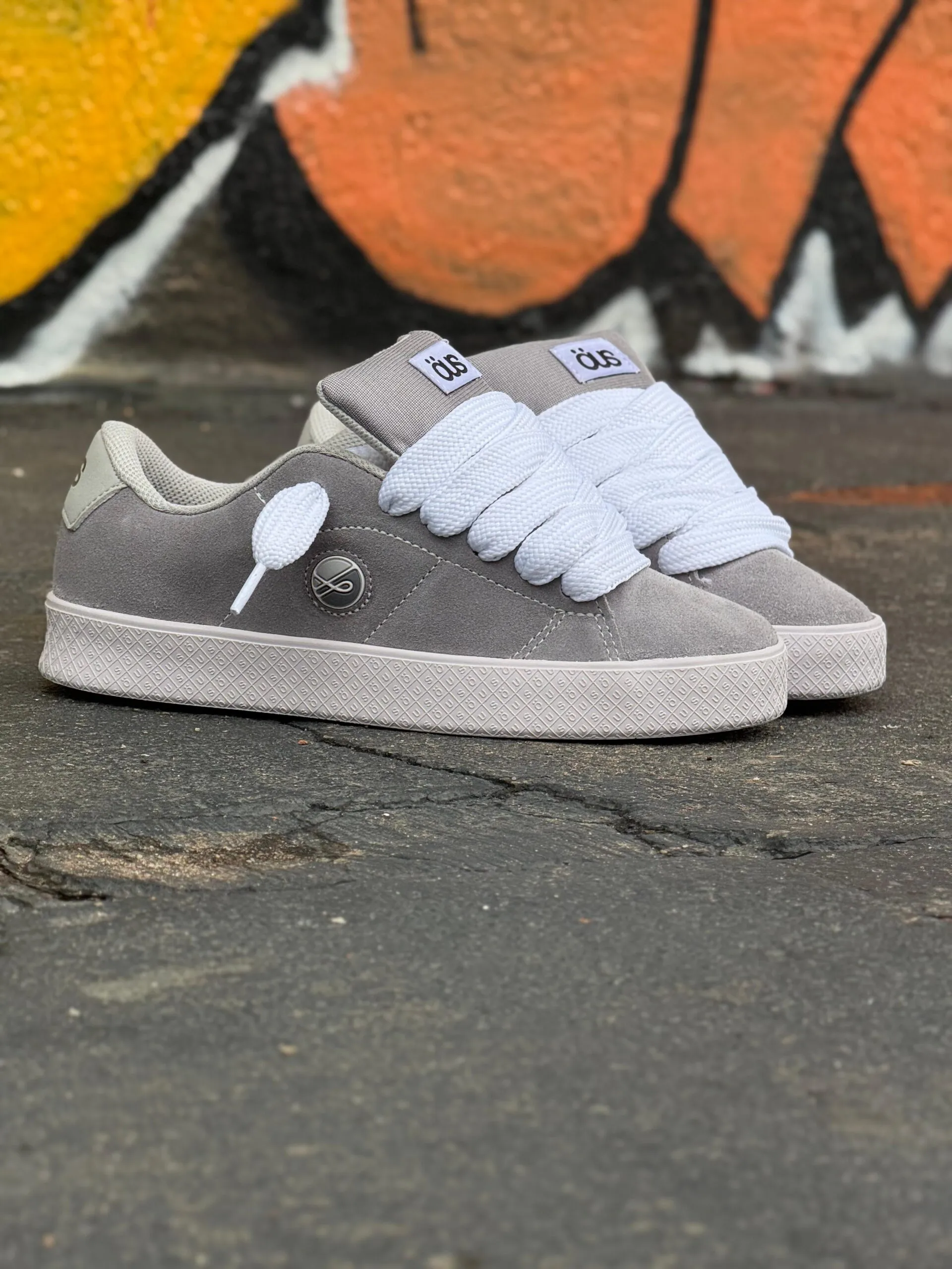 Tênis ÖUS Dots Cinza Essencial - Imagem 5
