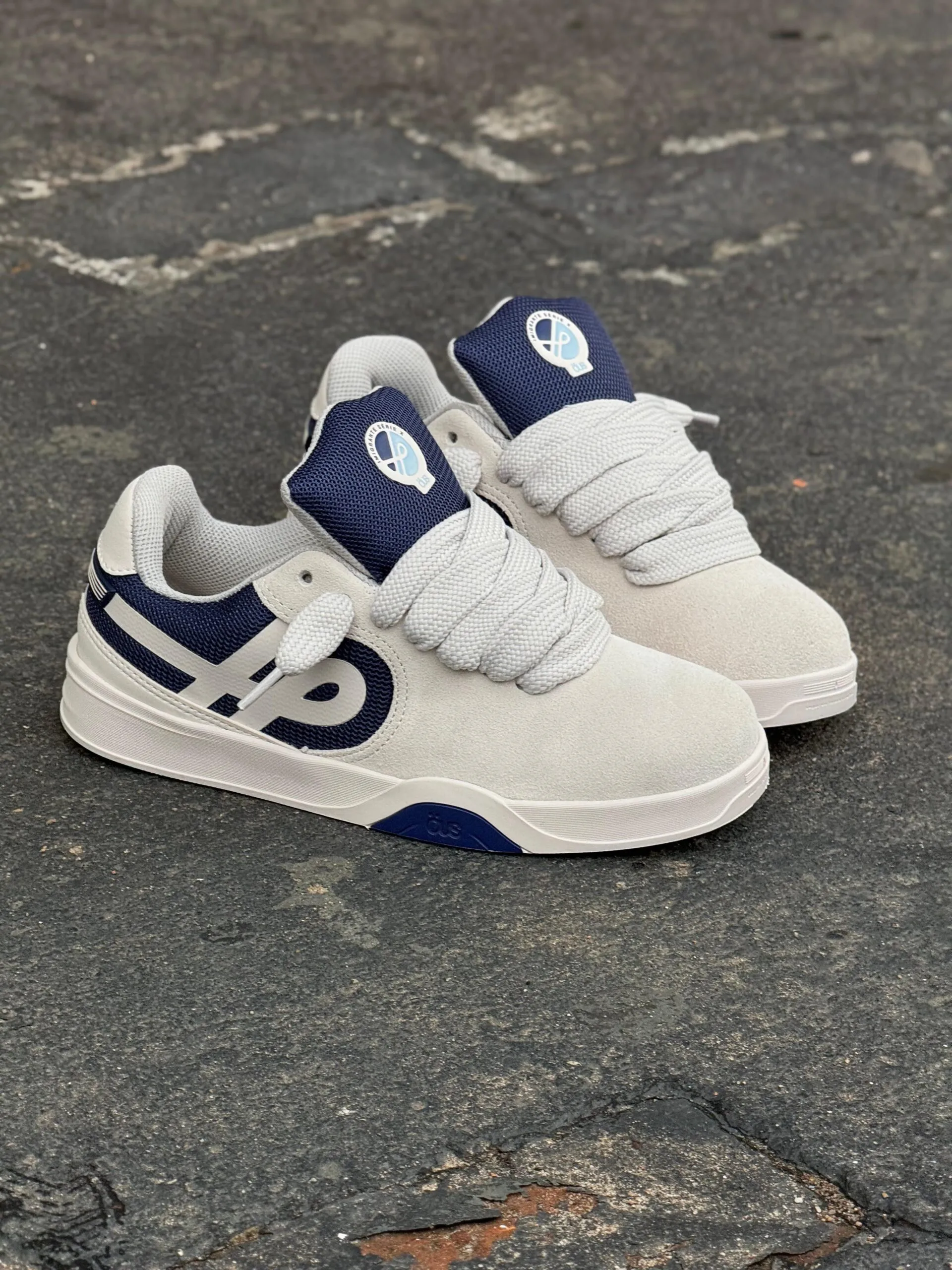 Tênis ÖUS Couro Imigrante Serie X Cinza Safira Essencial - Imagem 3