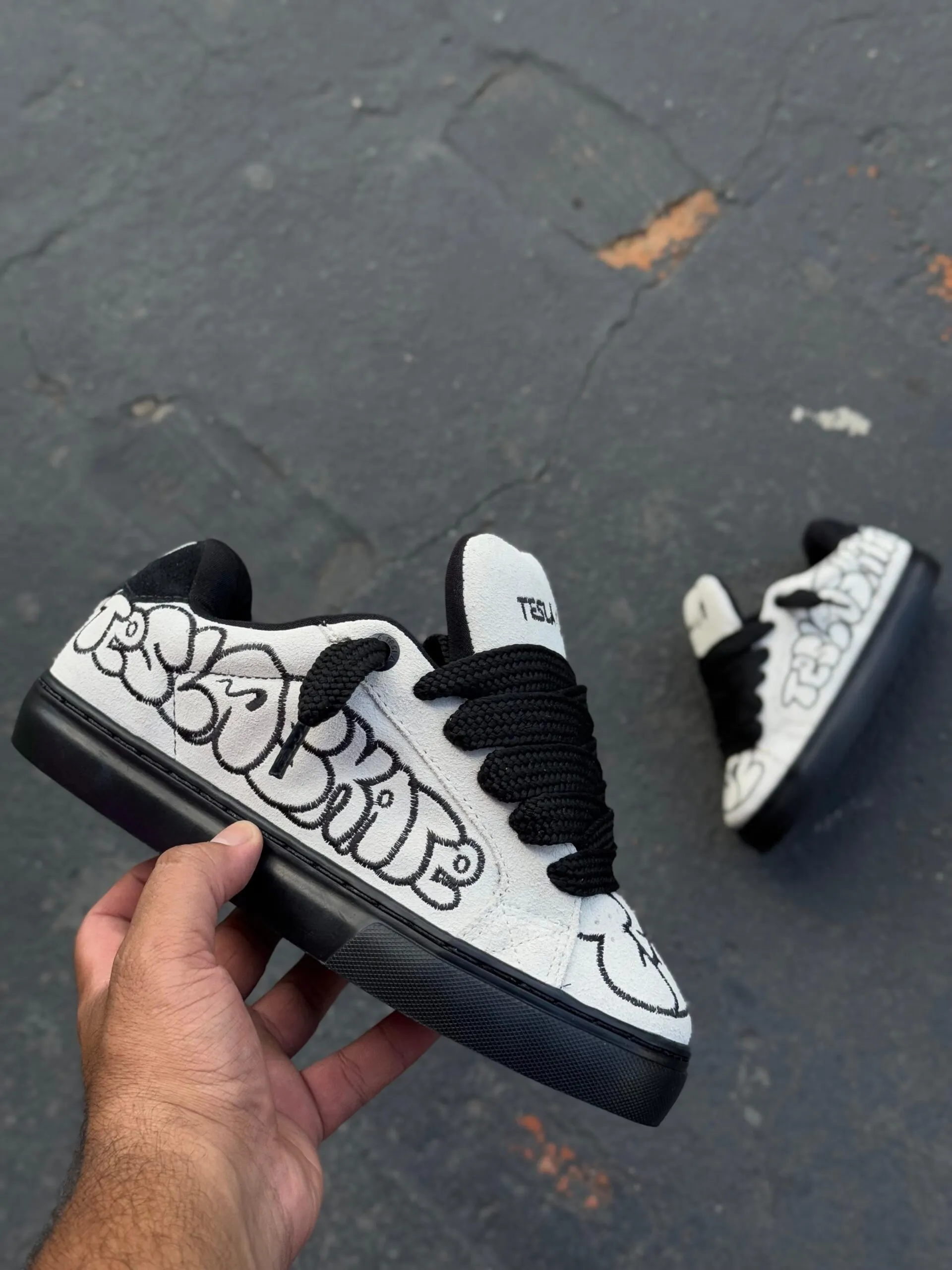 Tênis Tesla Hertz Off White Bomb - Imagem 9