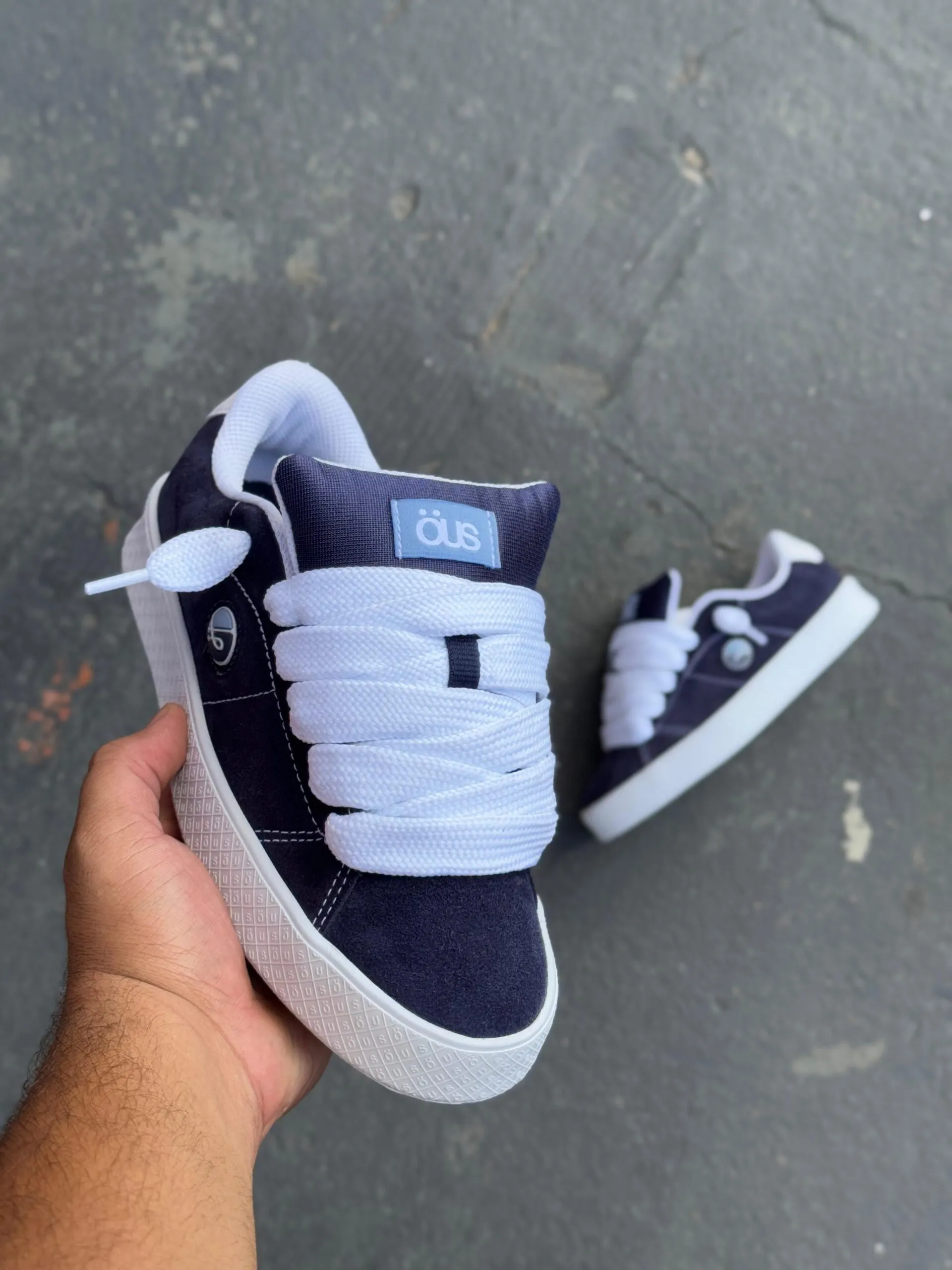Tênis ÖUS Dots Azul Esc Branco Essencial - Imagem 2