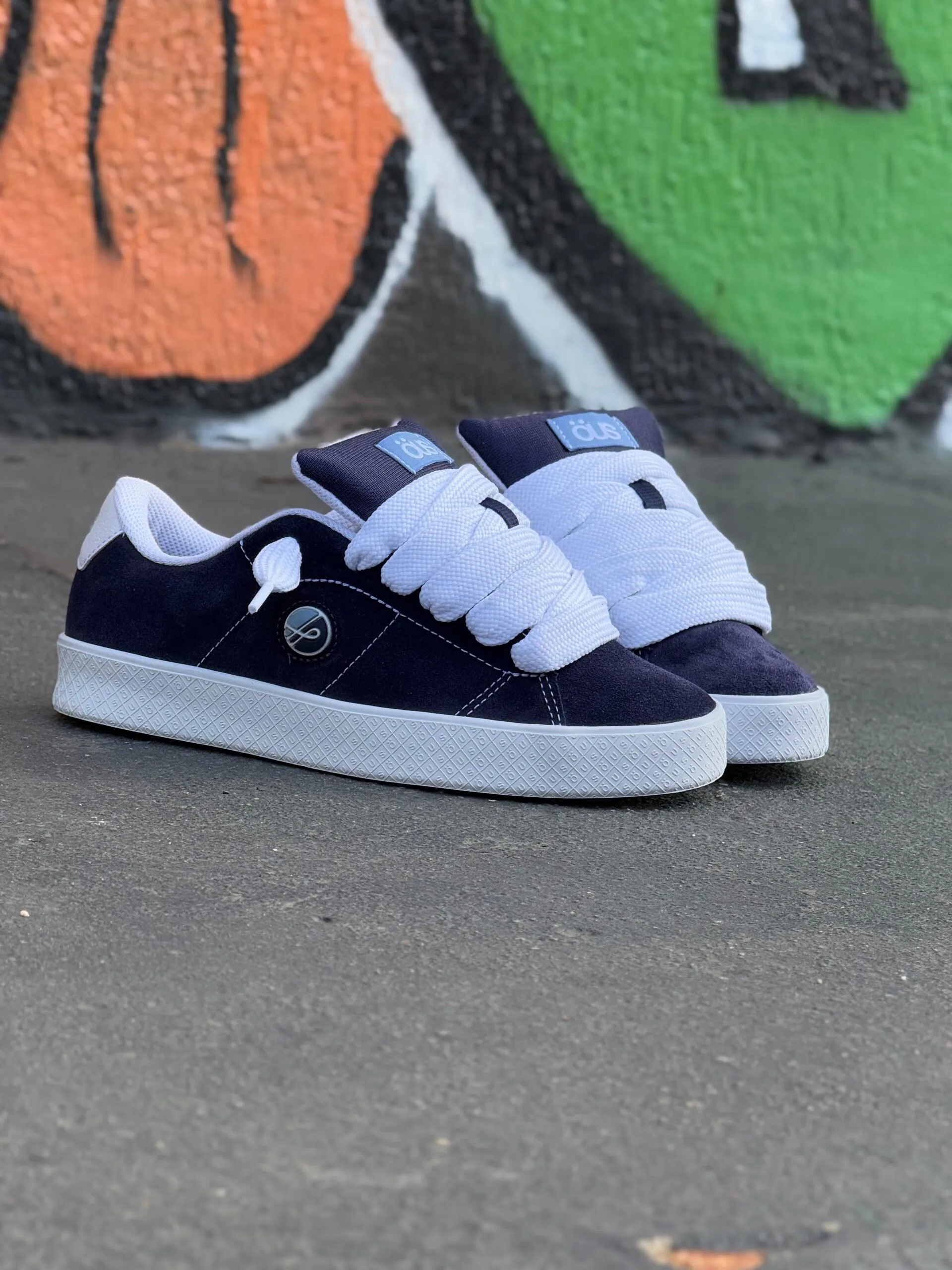 Tênis ÖUS Dots Azul Esc Branco Essencial - Imagem 5