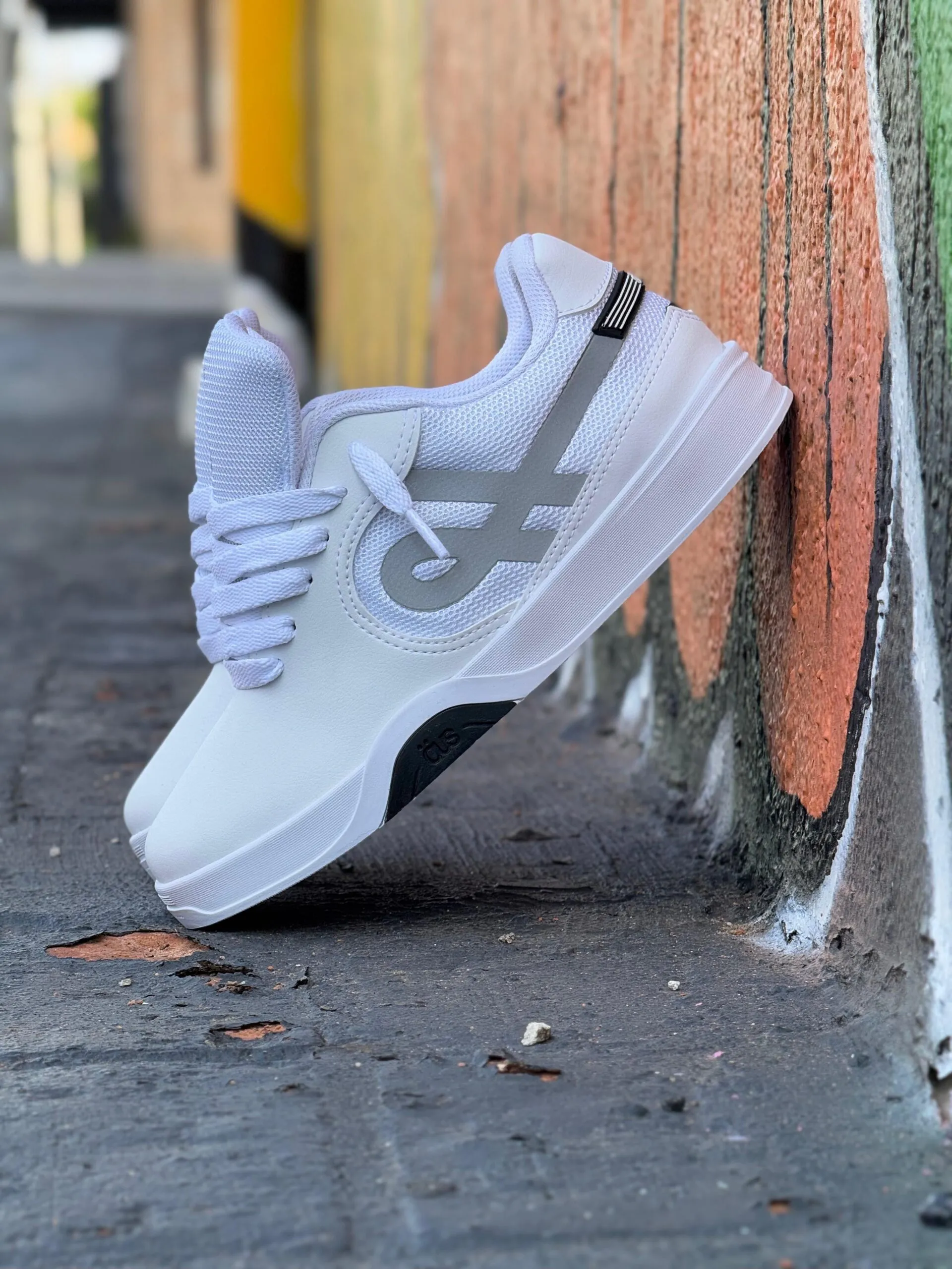 Tênis ÖUS Couro Imigrante Bco Reflex Preto - Imagem 2