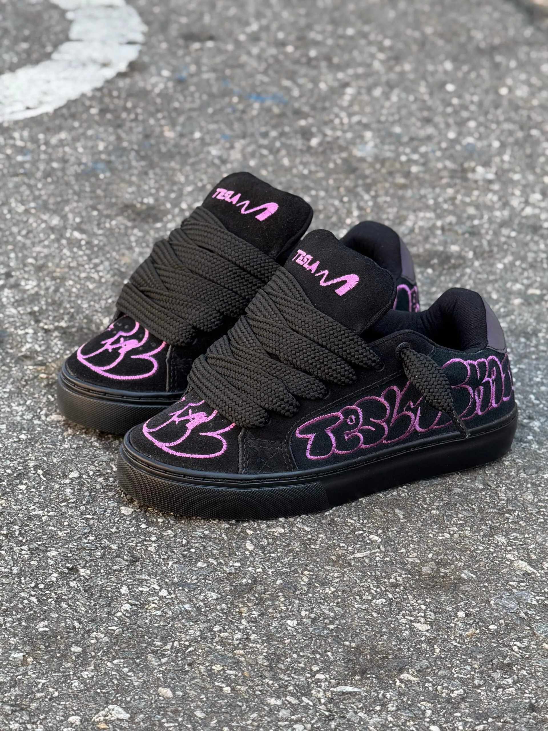 Tênis Tesla Hertz Black Purple Art