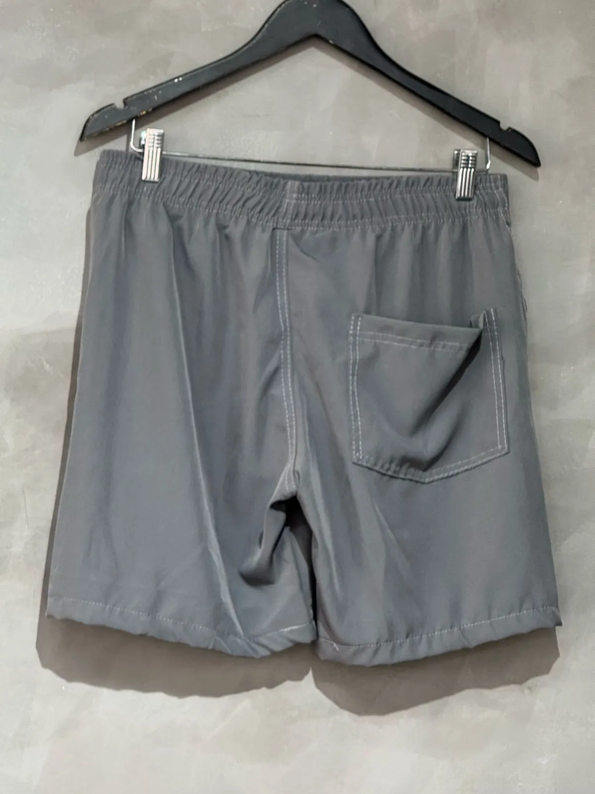 Shorts Tactel Loko Chumbo - Imagem 2