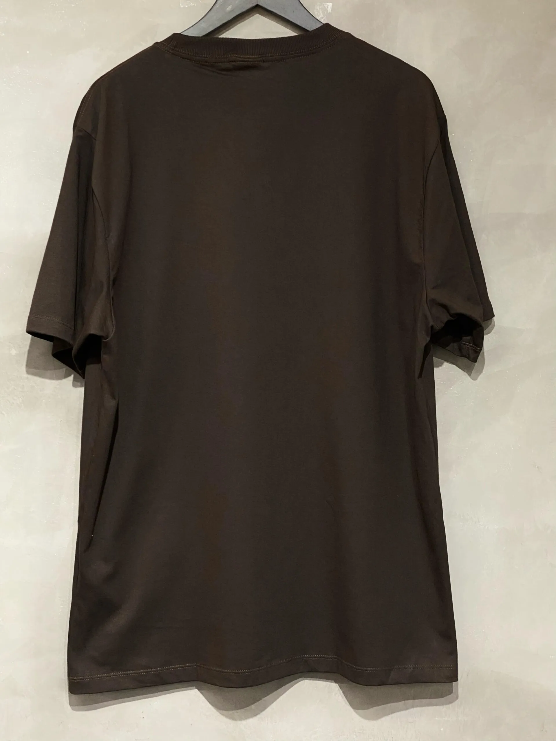 Camiseta Oversized Plano C. Logo Bordado Marrom Expresso - Imagem 3