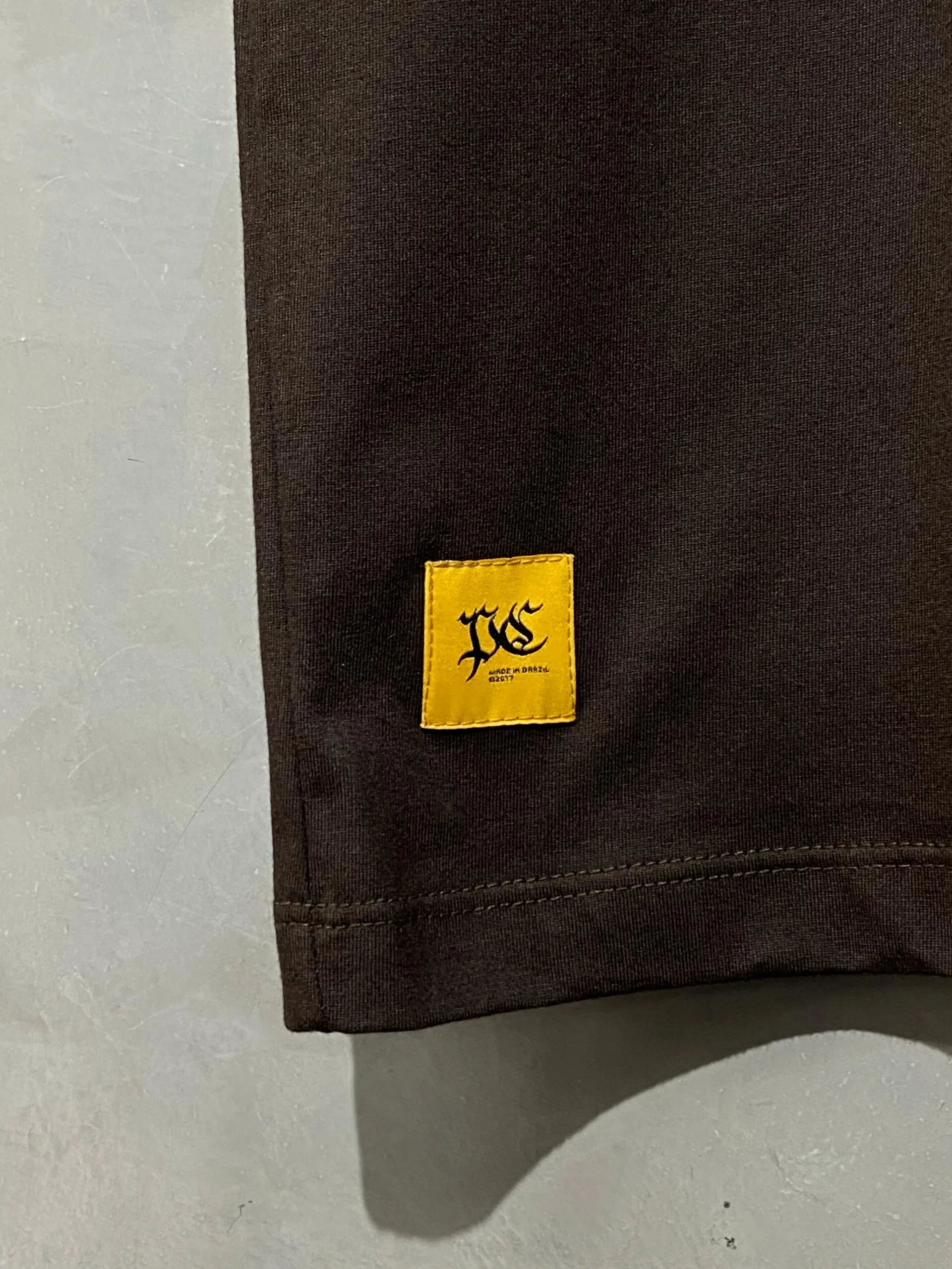 Camiseta Oversized Plano C. Logo Bordado Marrom Expresso - Imagem 4