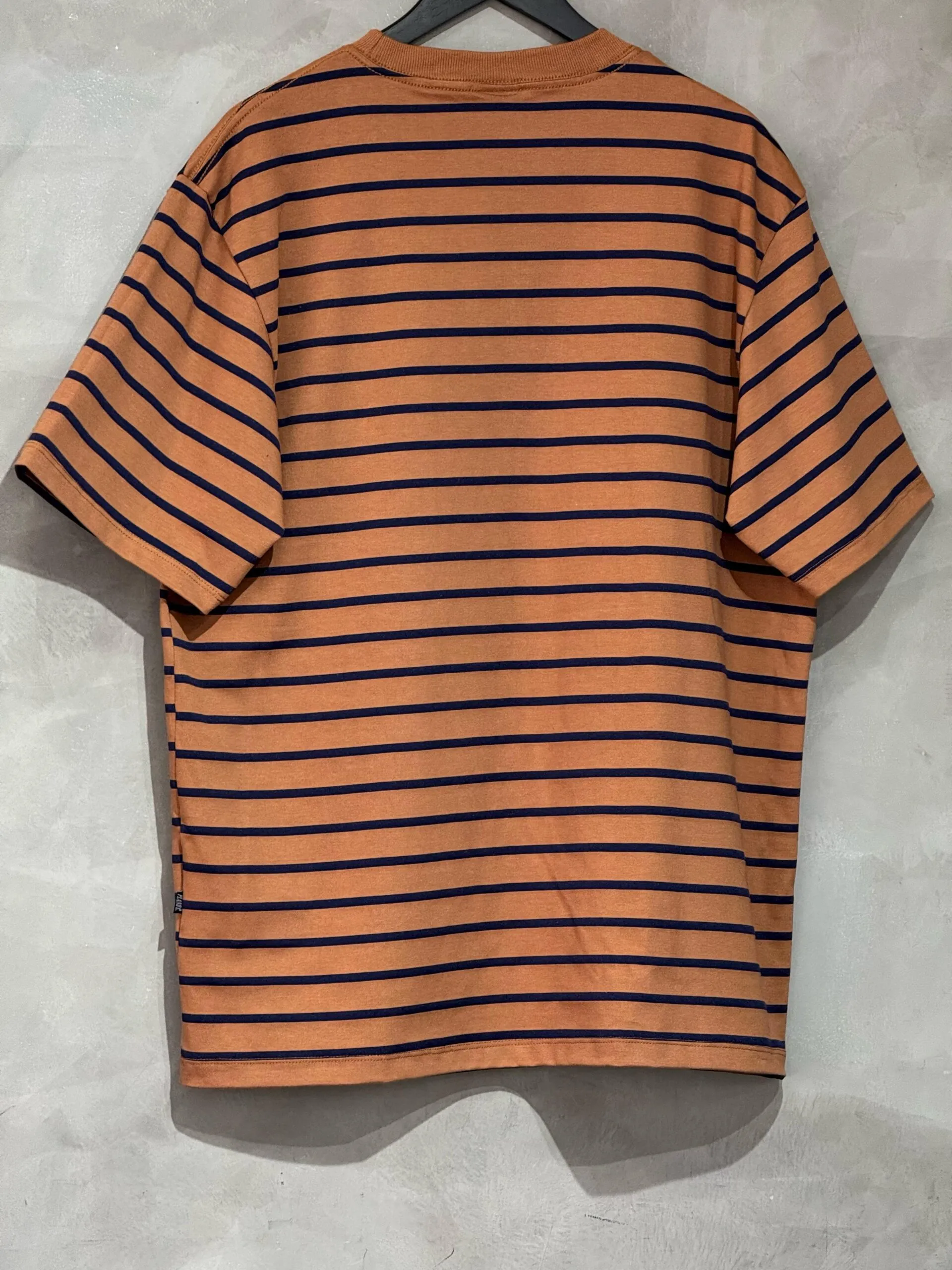 Camiseta Plano C. Logo Bordado Listrada Marrom - Imagem 3