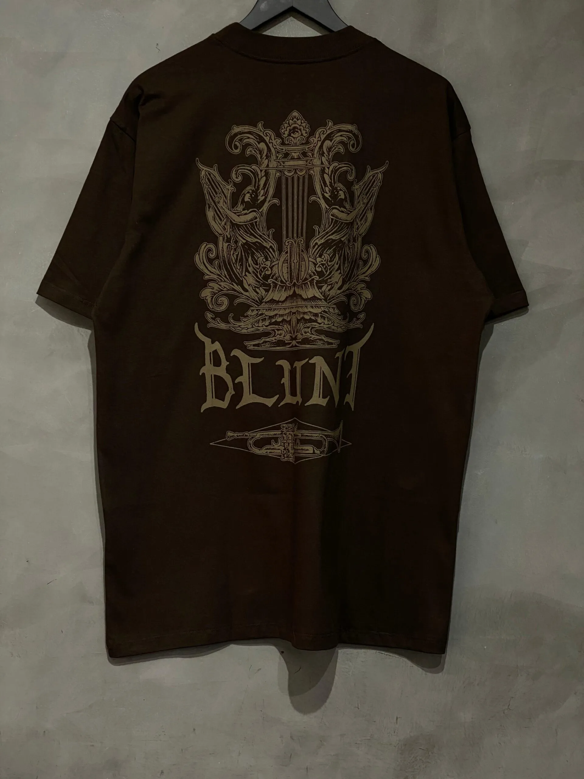 Camiseta Blunt Premium Harp Marrom