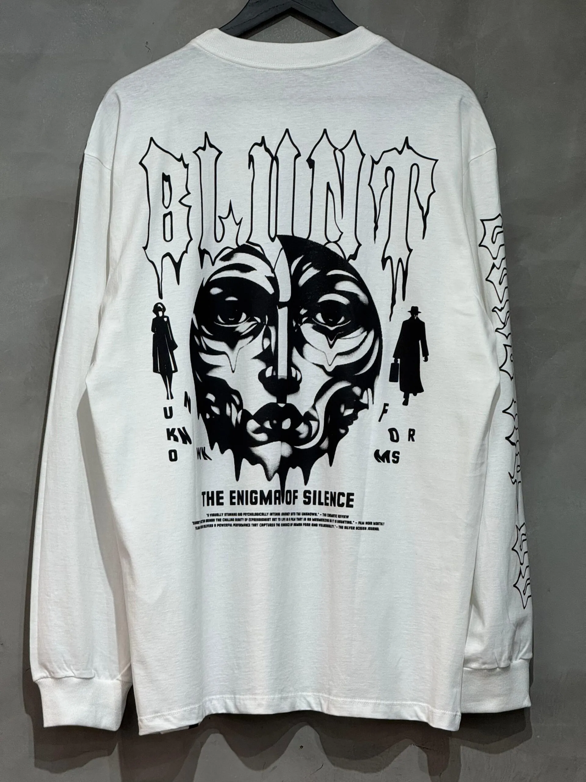 Camiseta Manga Longa Blunt Enigma Branco Off