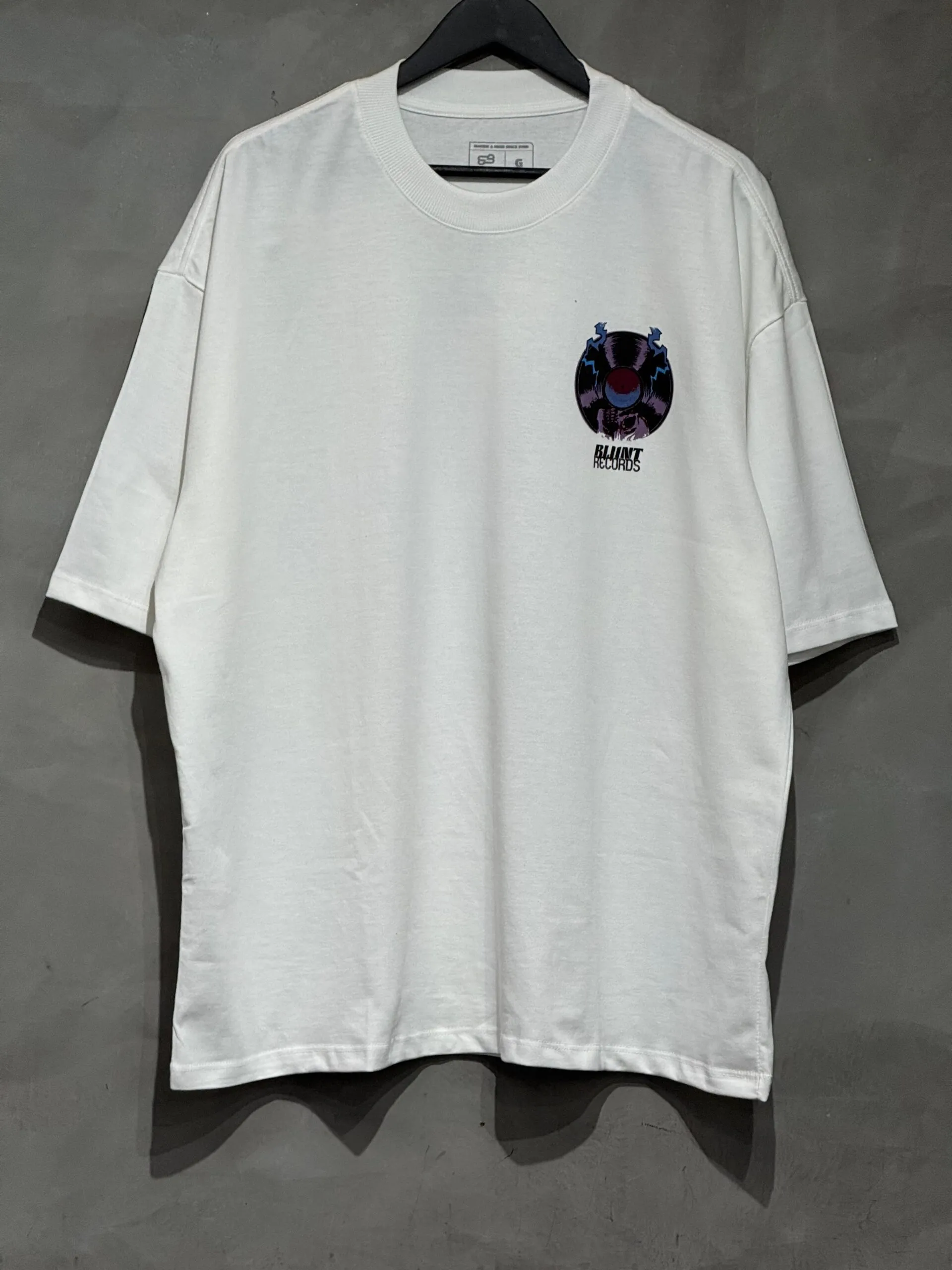 Camiseta Oversized Blunt Vinyl New White - Imagem 3