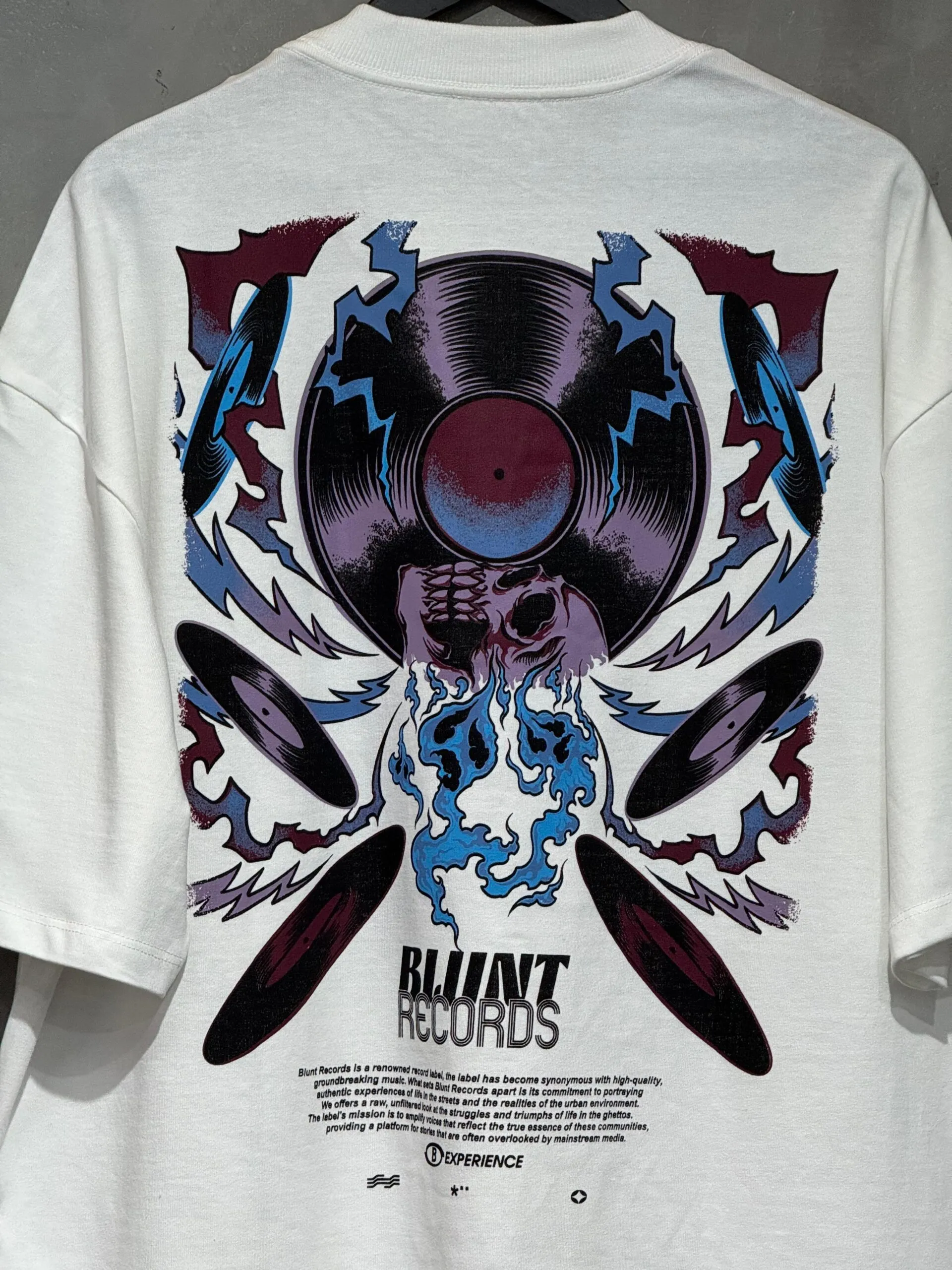 Camiseta Oversized Blunt Vinyl New White - Imagem 5