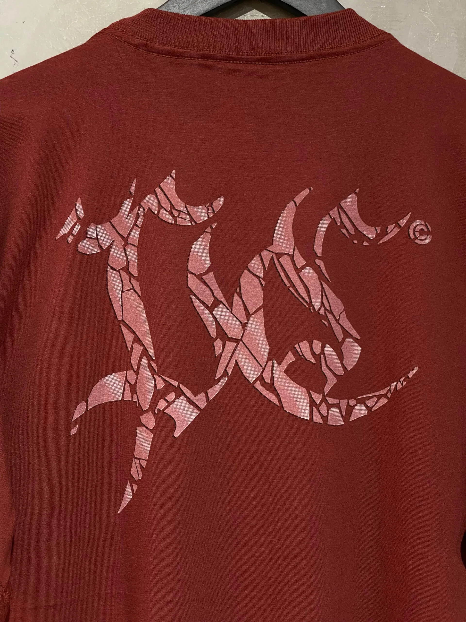 Camiseta Plano C. Broken Glass Vermelho Barn - Imagem 3