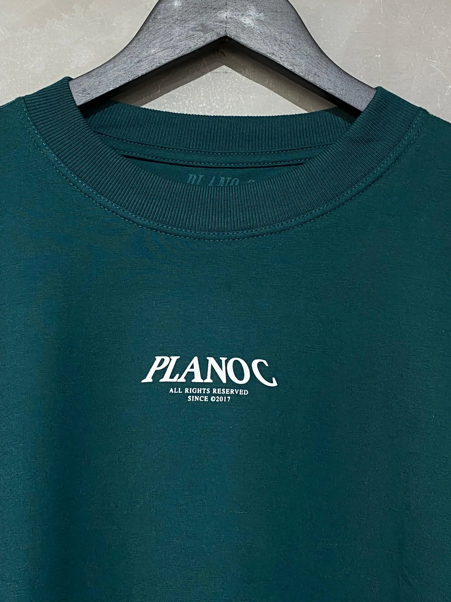 Camiseta Plano C. Vending Machine Verde Dark - Imagem 4