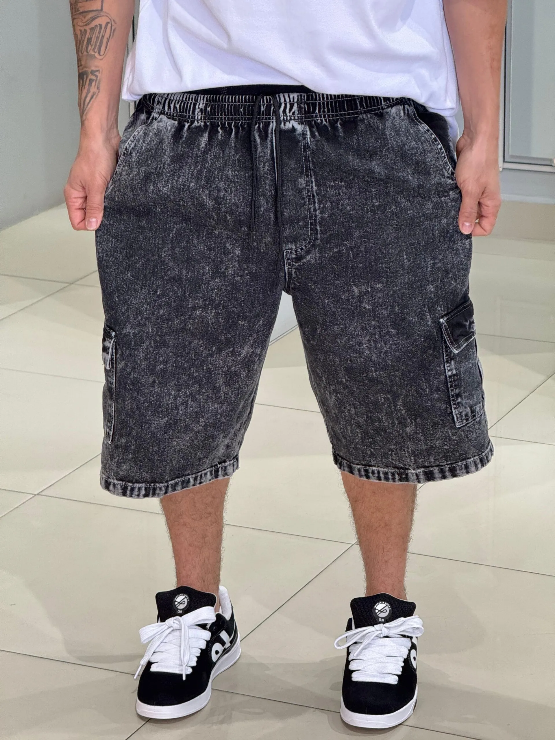 Bermuda Cargo Loko Jeans Dark Stoned - Imagem 8