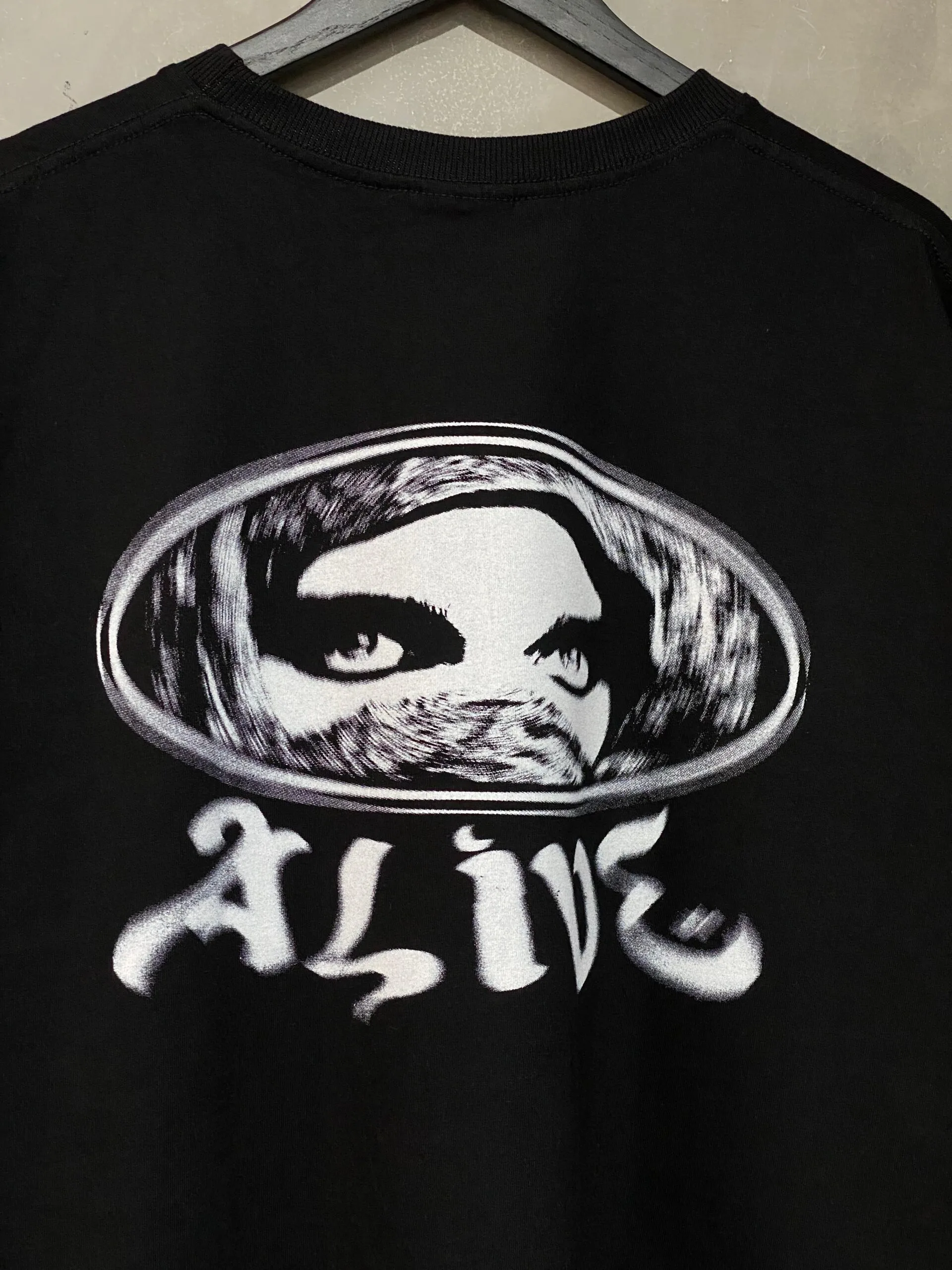 Camiseta Oversized Alive Arablc Preto - Imagem 3