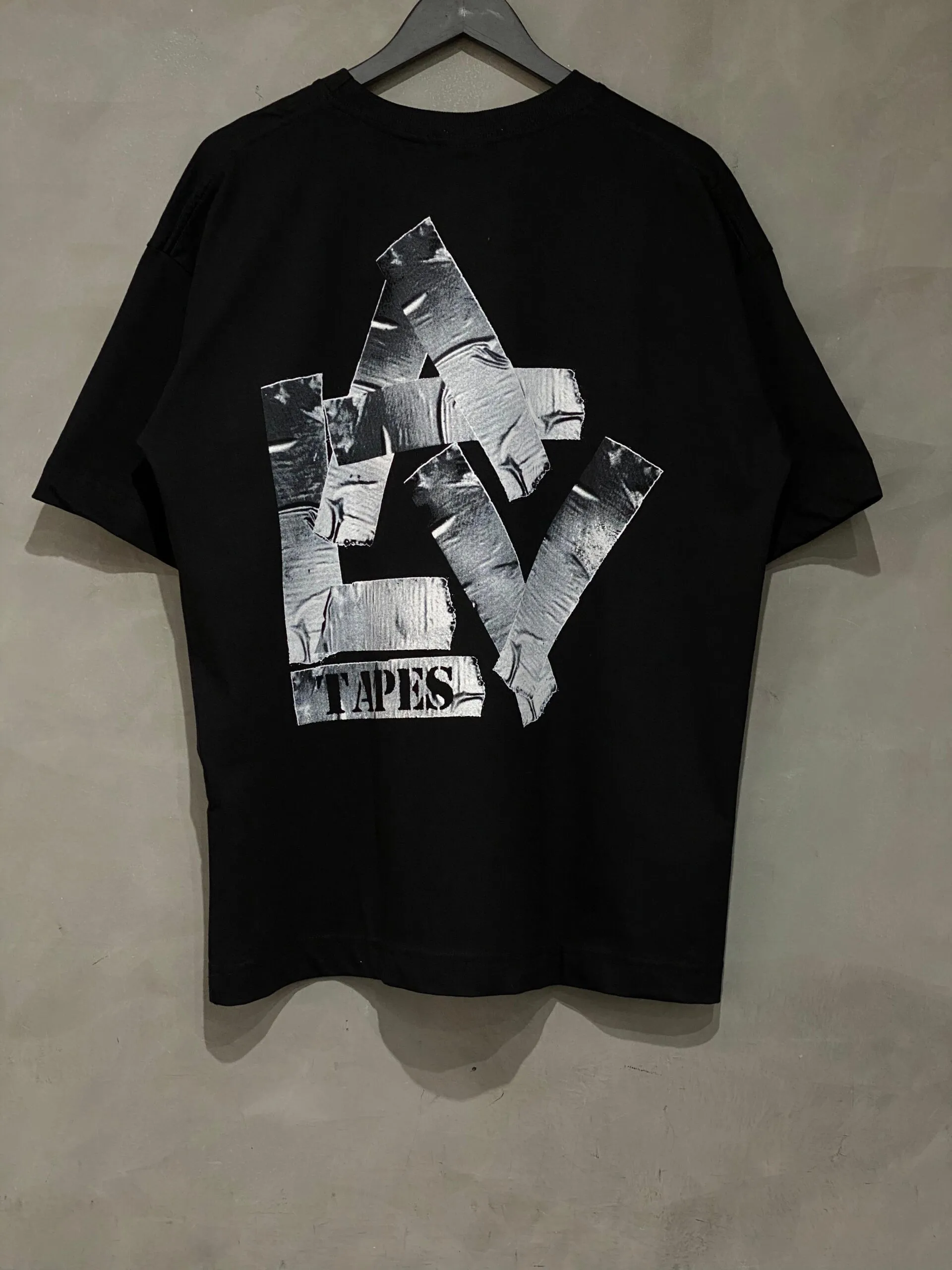 Camiseta Oversized Alive Tapes Preto