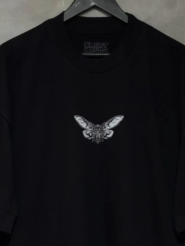 Camiseta Oversized Blunt Nocturna Preto - Imagem 4