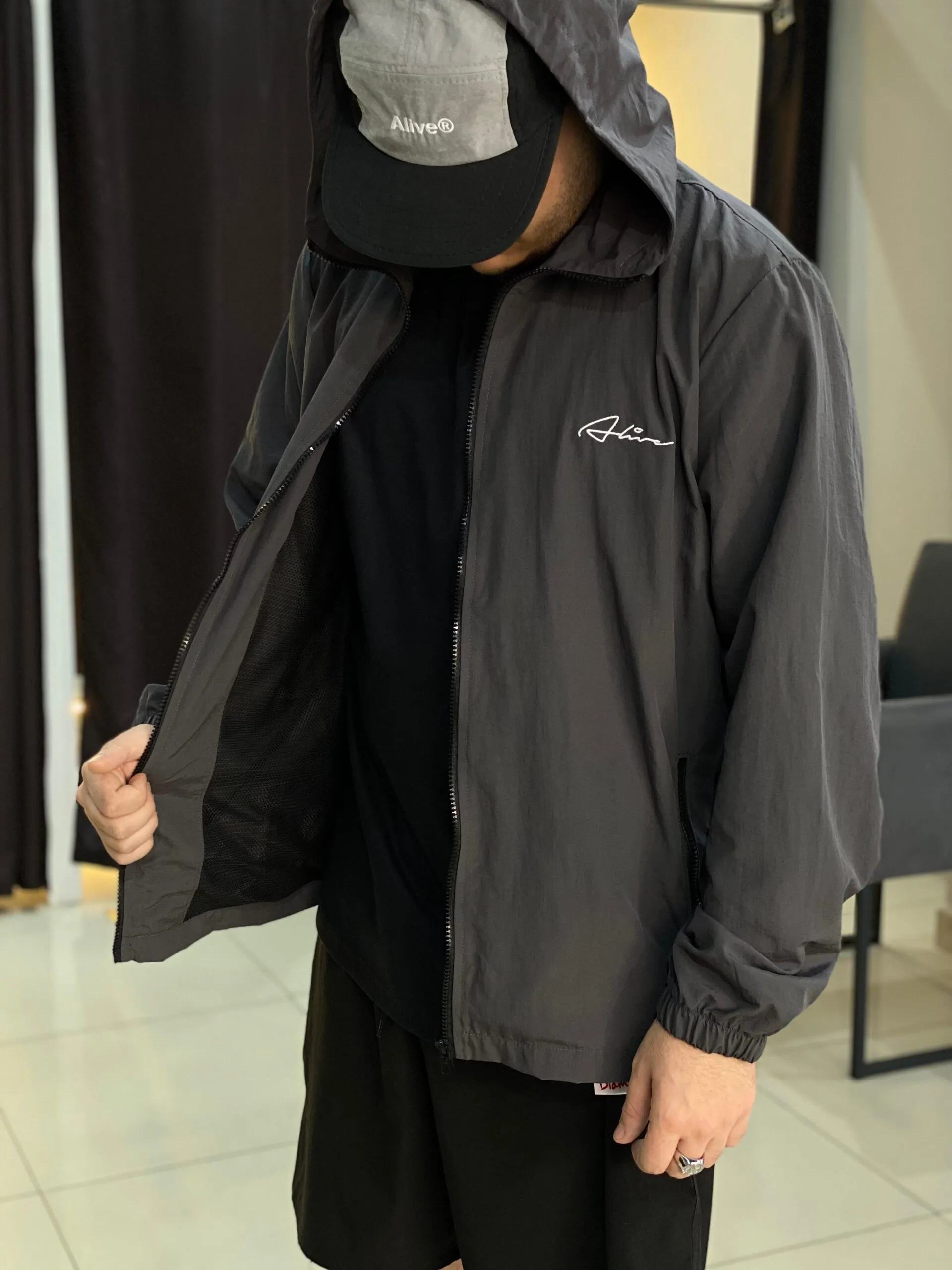 Jaqueta Corta Vento Alive Essencial Chumbo - Imagem 8