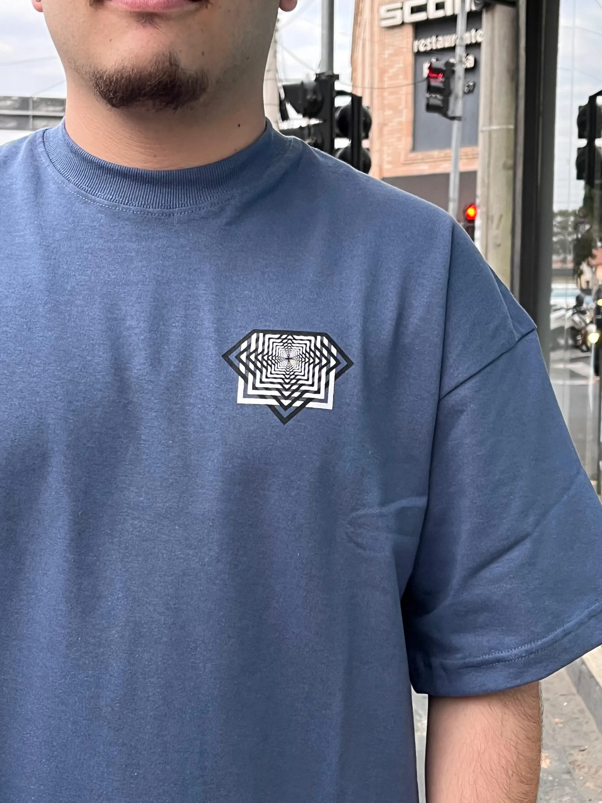 Camiseta Diamond Retro Oversized Azul Gelo - Imagem 5