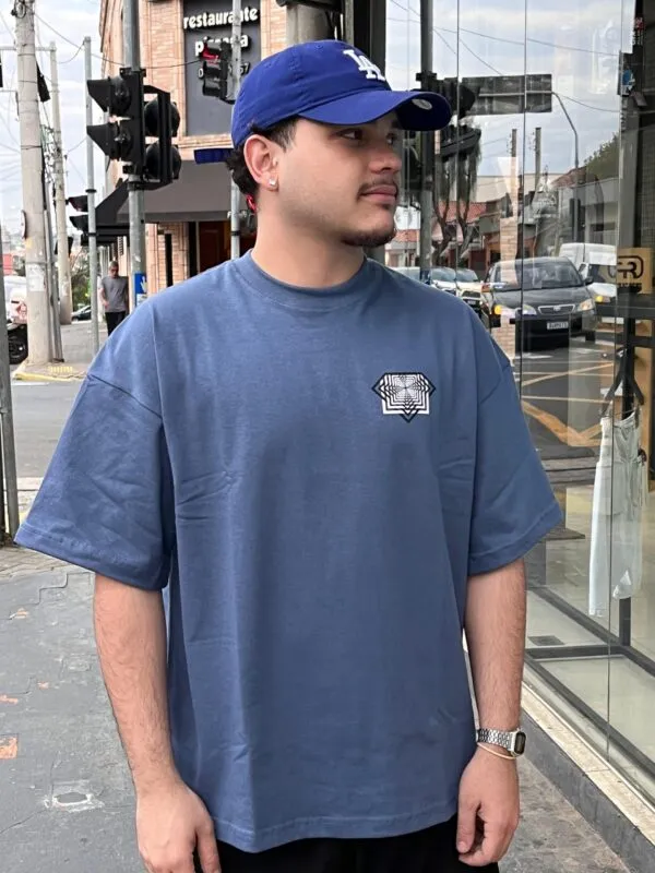 Camiseta Diamond Retro Oversized Azul Gelo - Imagem 3