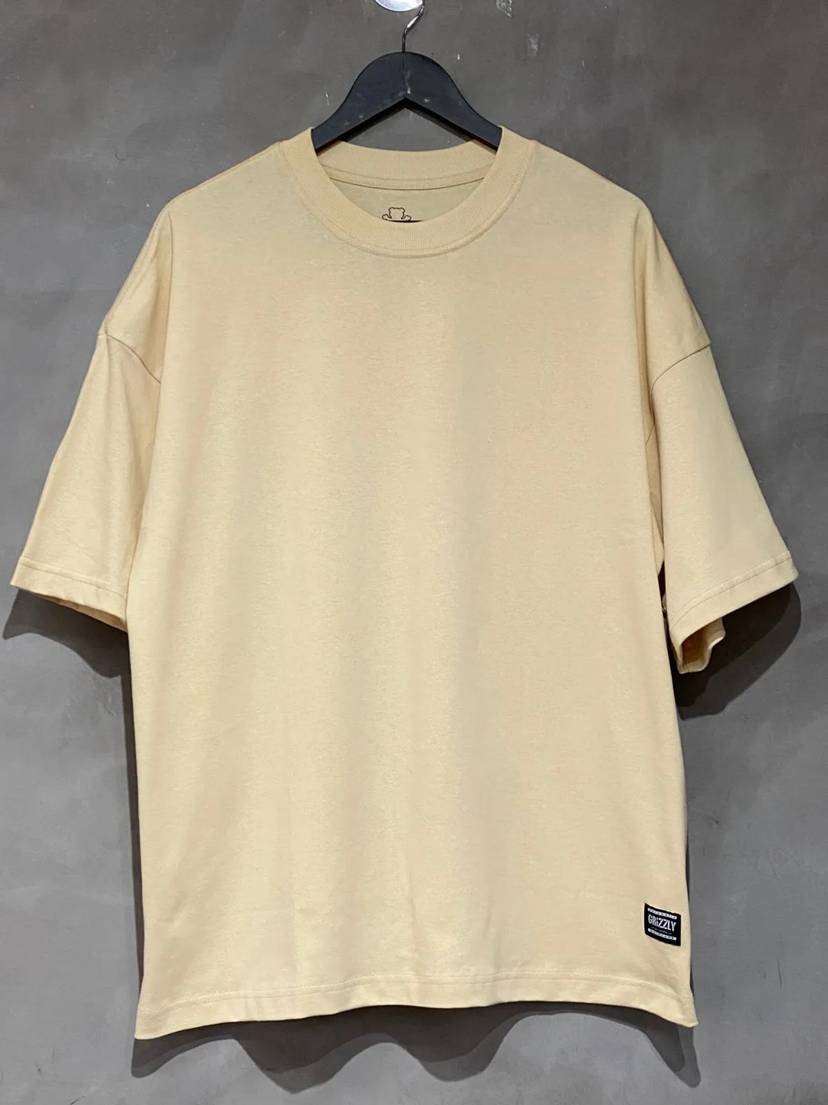 Camiseta Grizzly Blank Oversized Bege