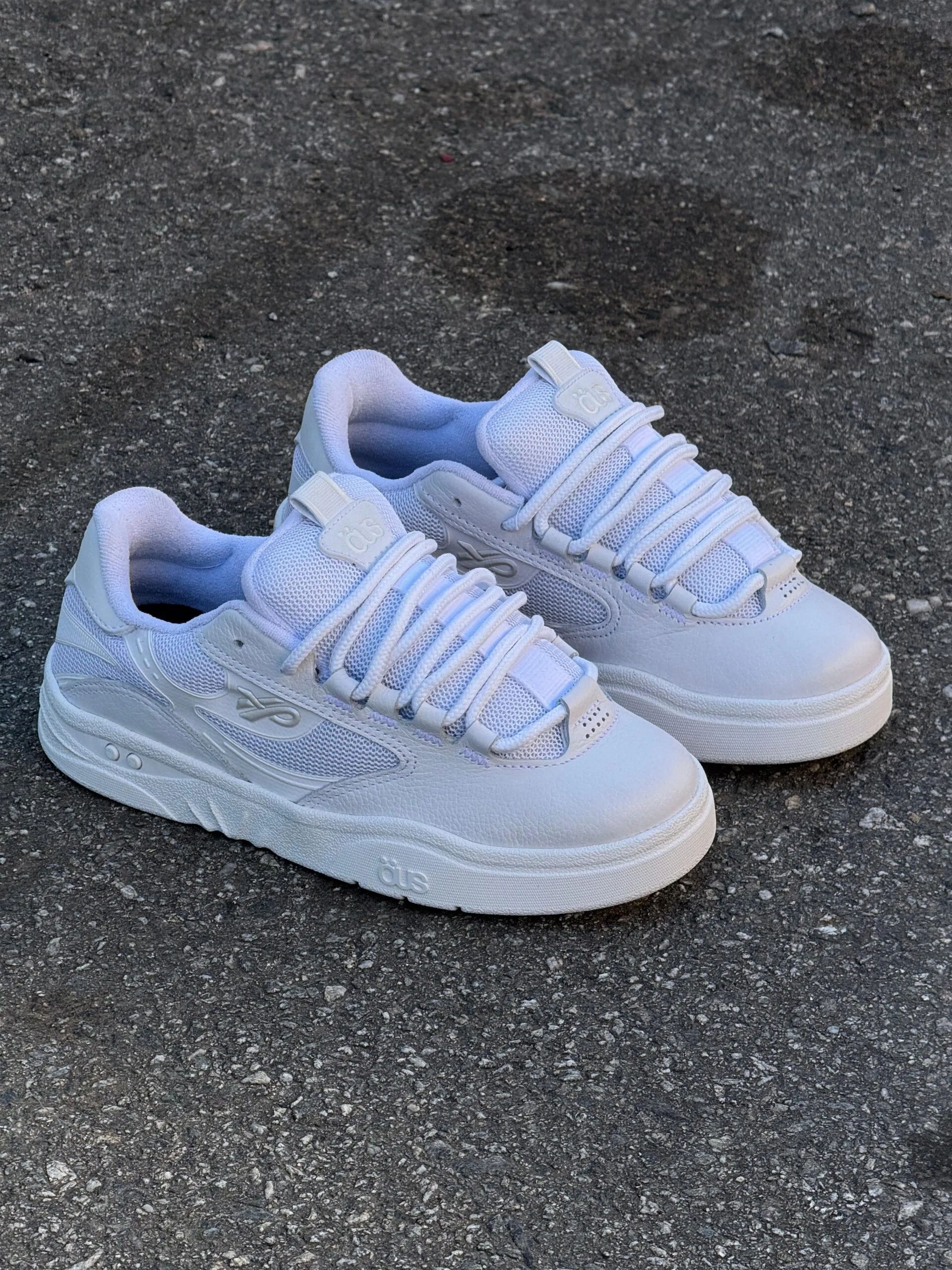 Tênis ÖUS Fluente GTX Branco Reflex - Imagem 2