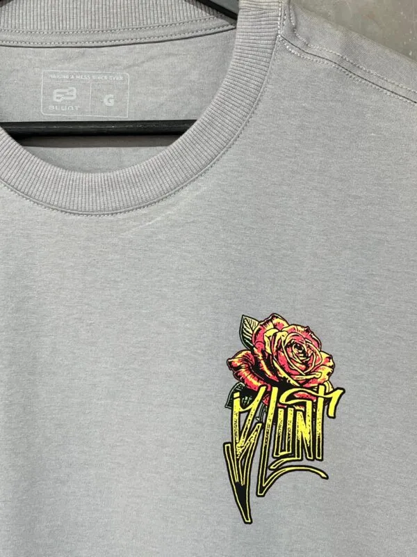 Camiseta  Blunt Scorpion Flower Cinza - Imagem 4