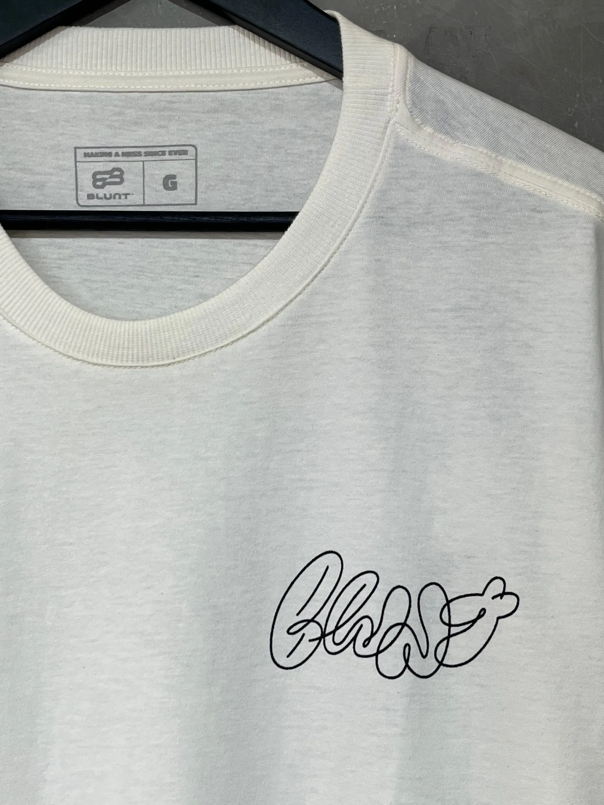 Camiseta Blunt Basica Halo Bege - Imagem 4