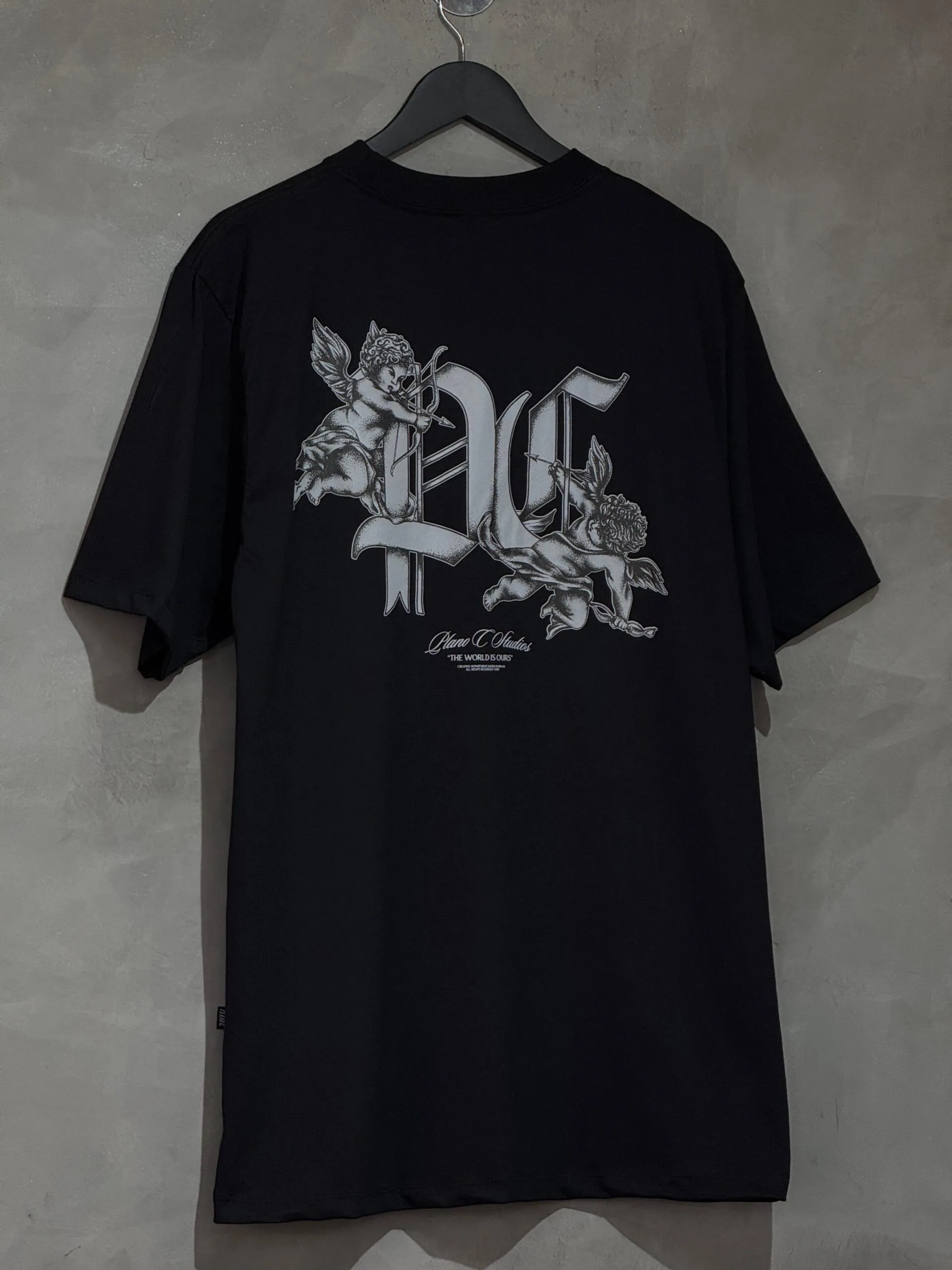 Camiseta Plano C. Divine Preto