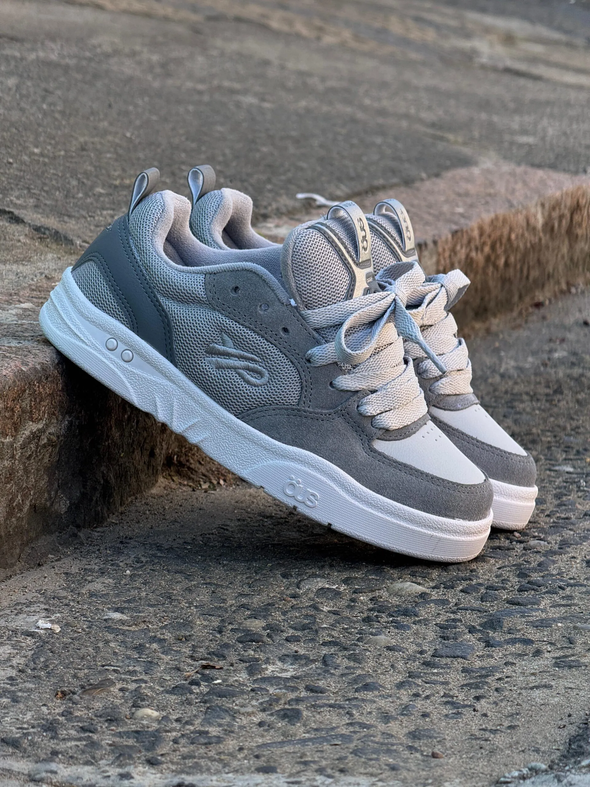 Tênis Öus Fluente Cinza City