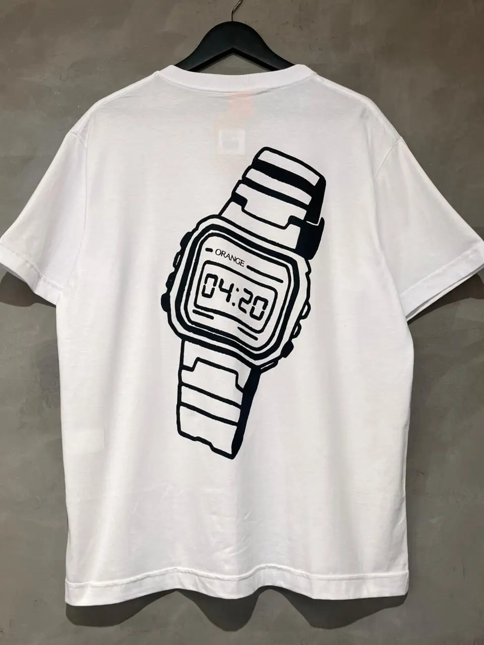Camiseta Orange Watch Branco