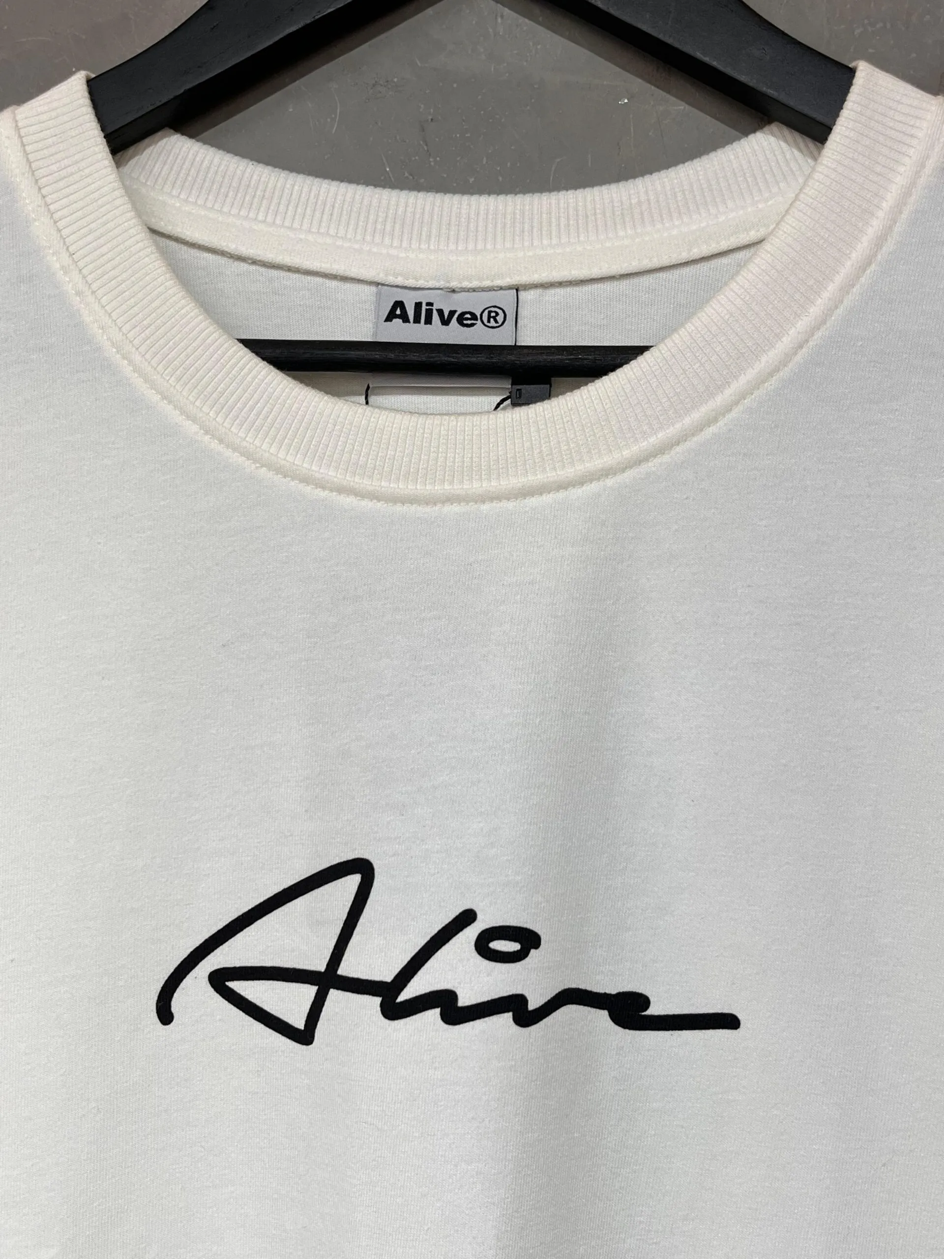 Camiseta Oversized Alive Line Off White - Imagem 3