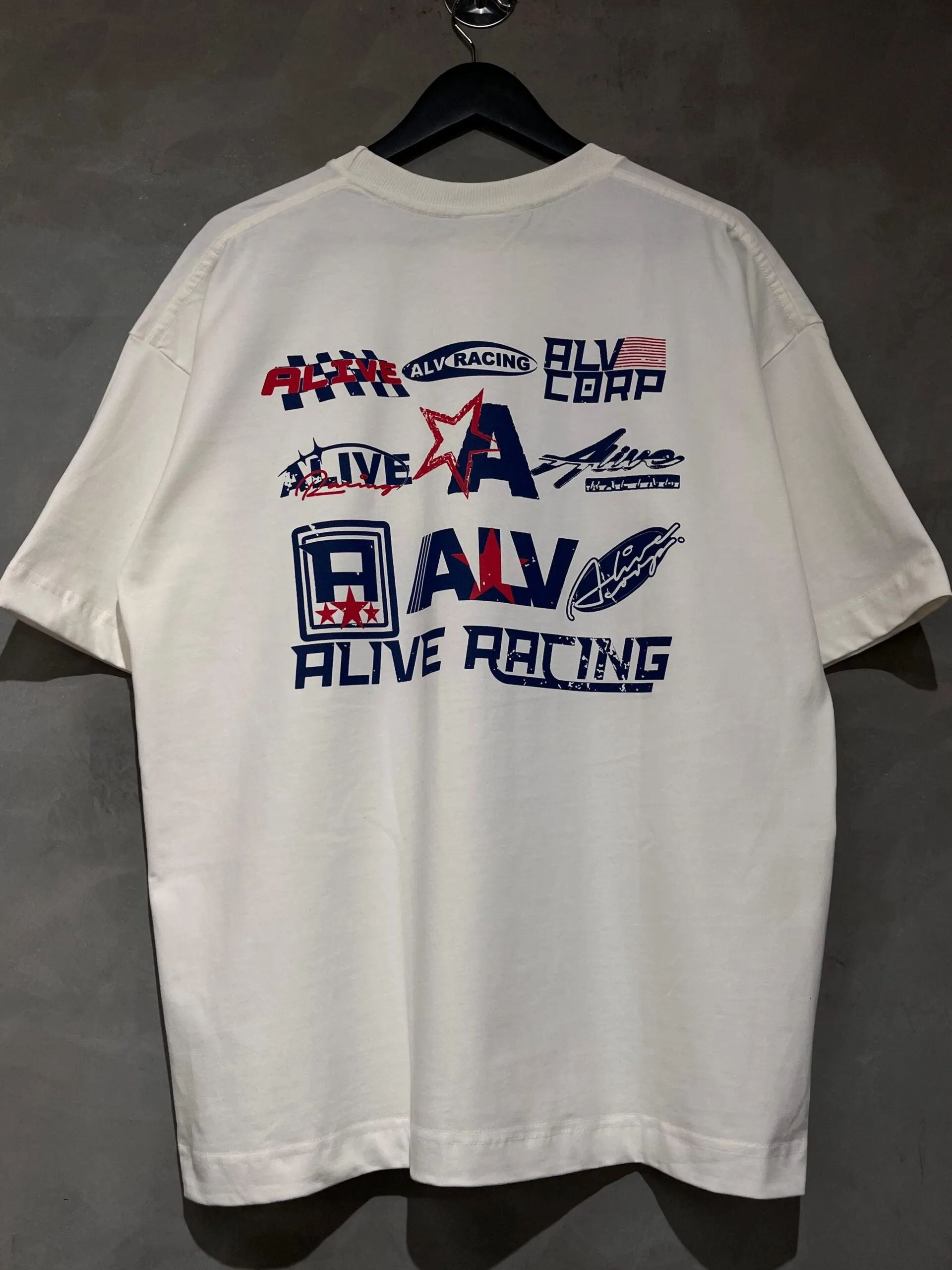 Camiseta Oversized Alive Racing Off White