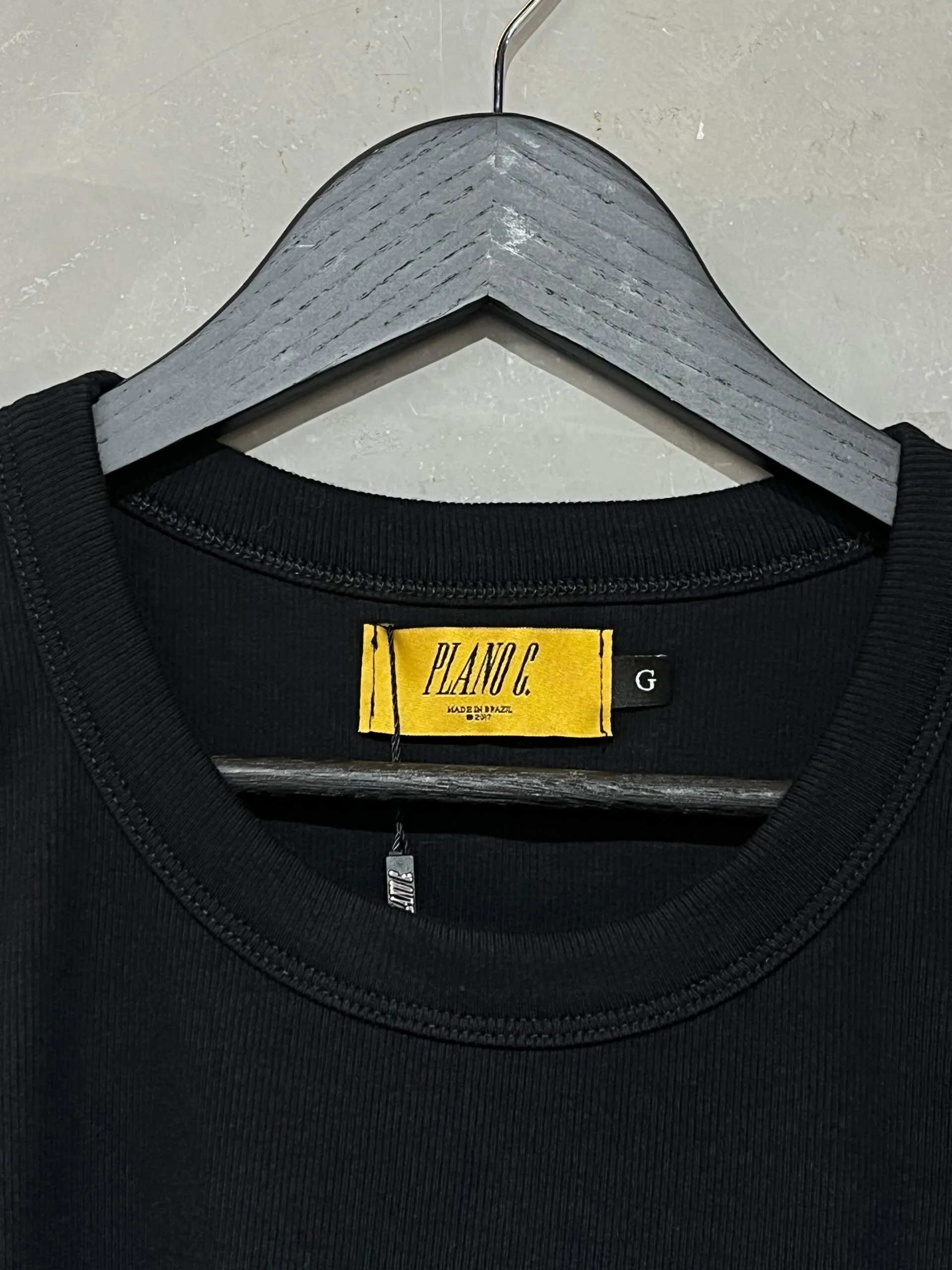 Regata Plano C. Canelada Preto - Imagem 4