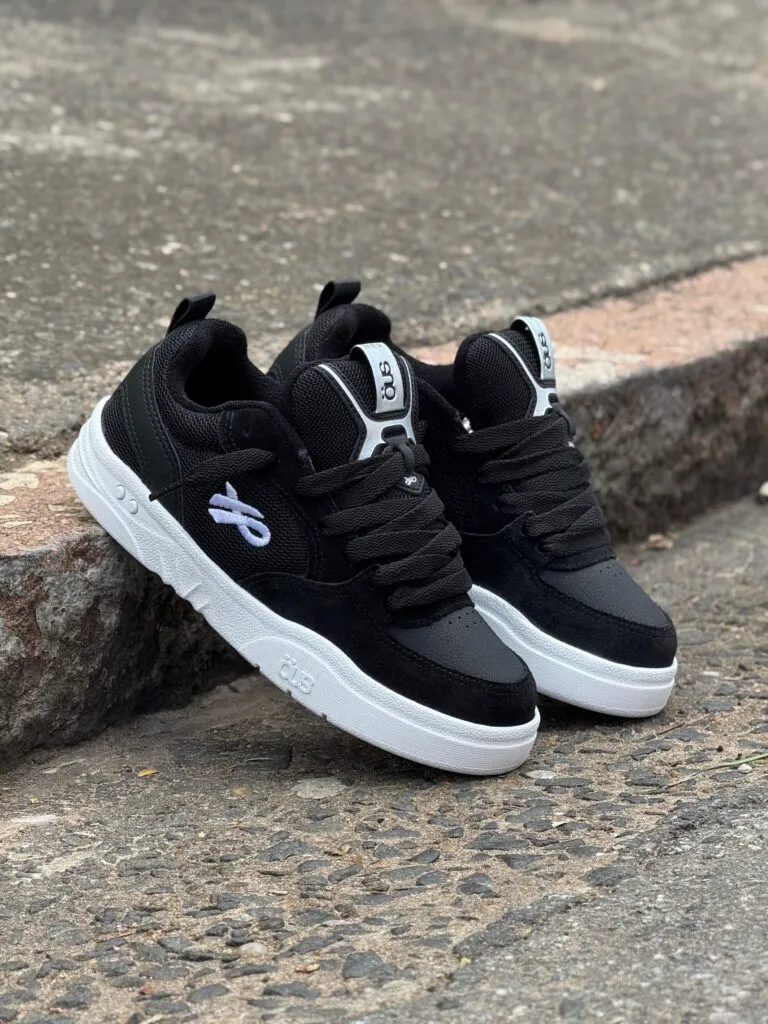 tenis ous fluente preto branco essencial 7
