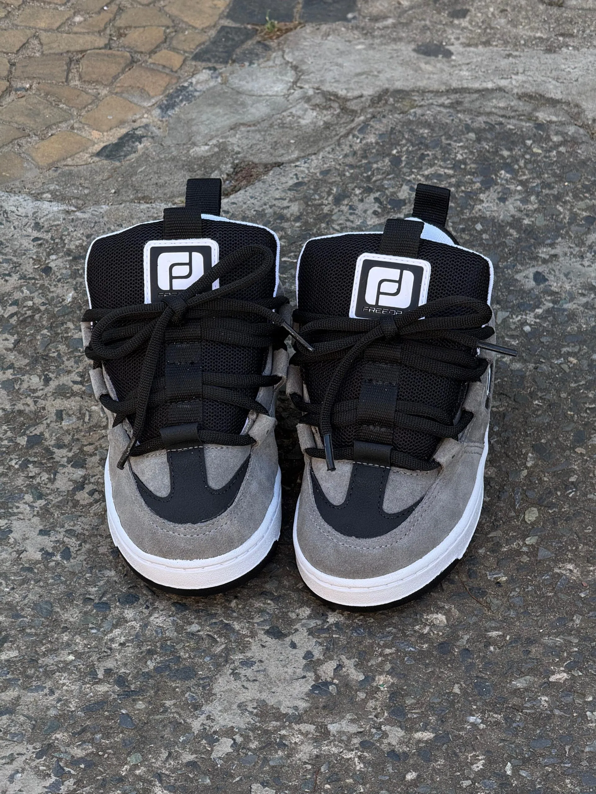 Tenis Freeday Spin Cinza Preto - Imagem 4