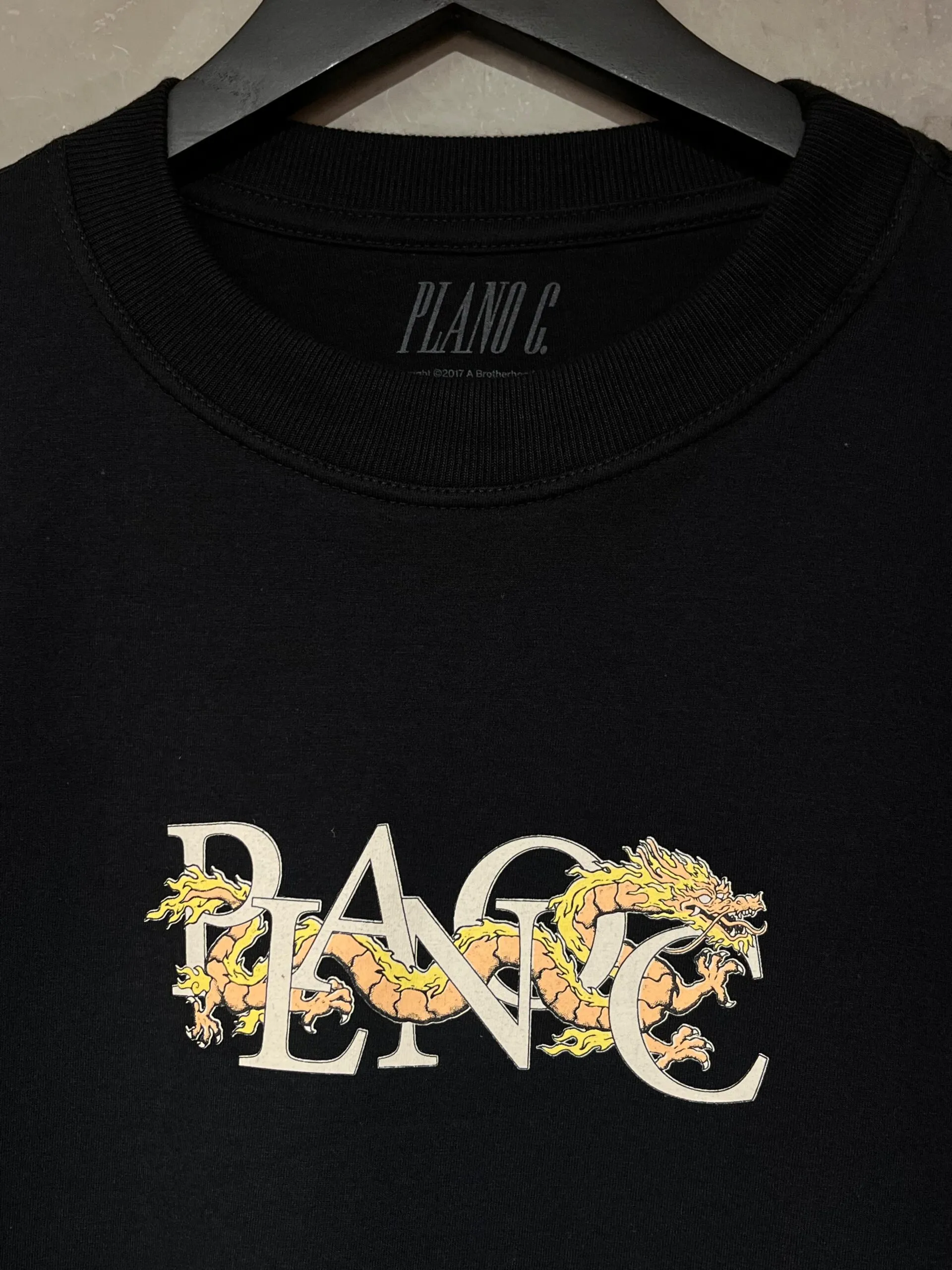 Camiseta Plano C. Dragon P Preto - Imagem 4