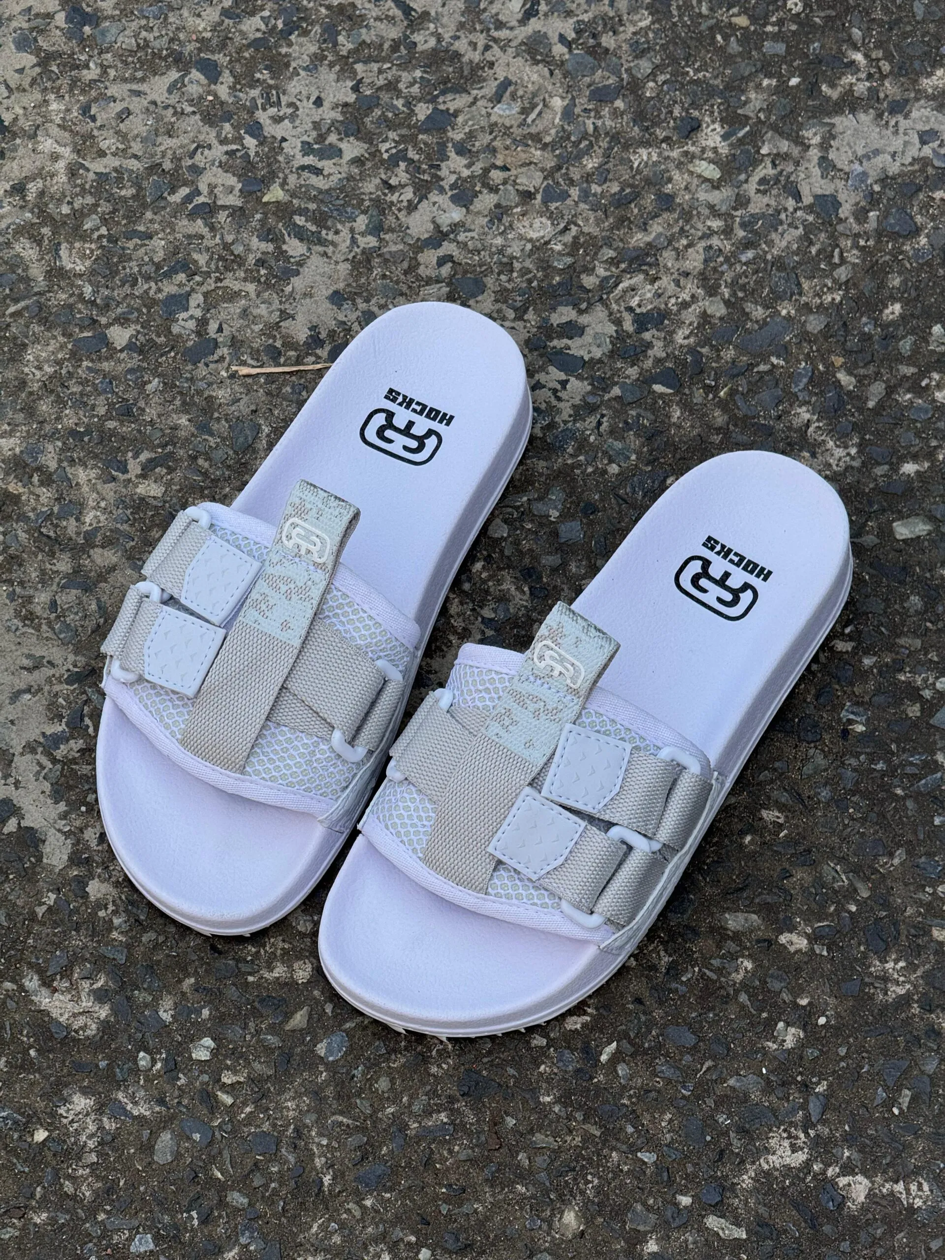 Chinelo Hocks Shiba Iglu