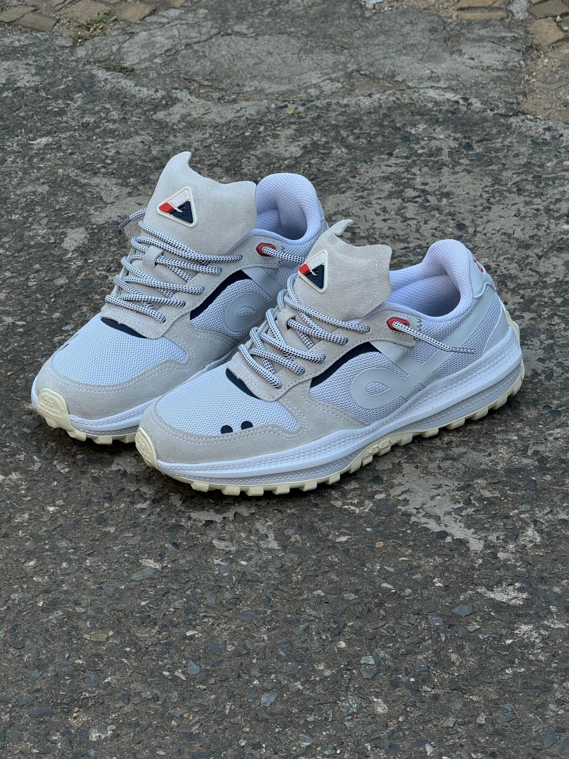 Tênis Öus Hevea Dots Branco Bege - Imagem 4