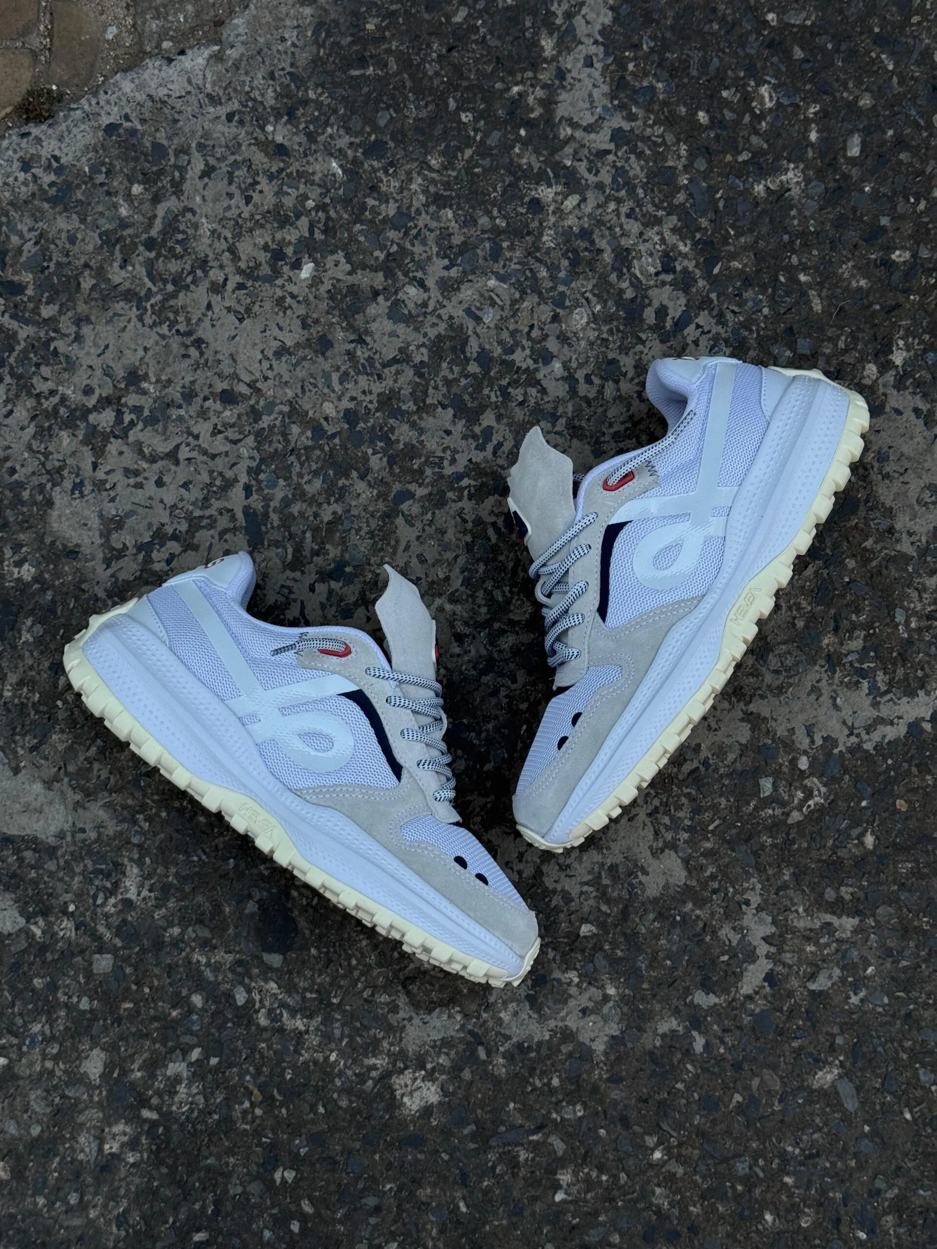 Tênis Öus Hevea Dots Branco Bege - Imagem 5