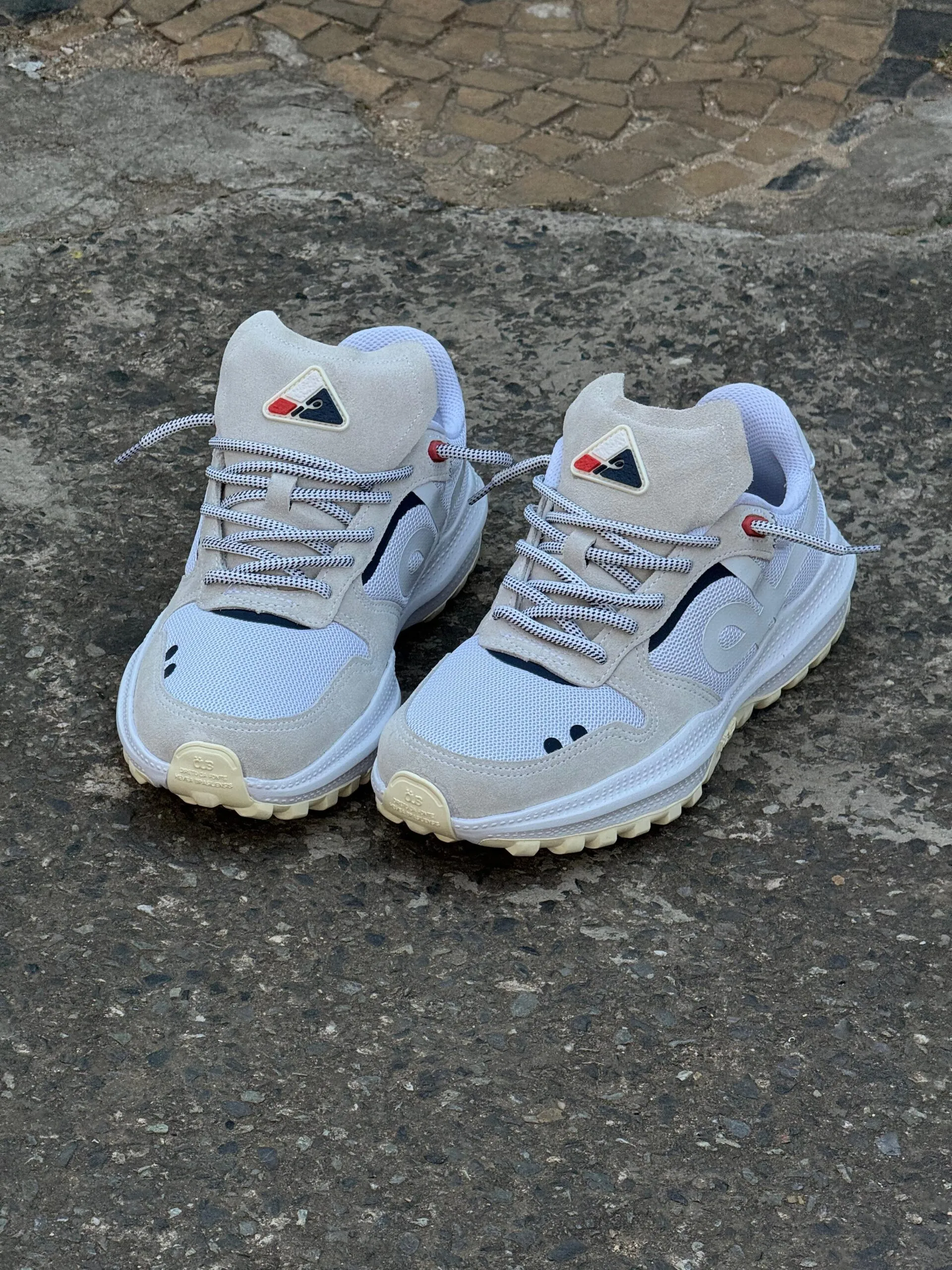 Tênis Öus Hevea Dots Branco Bege - Imagem 2