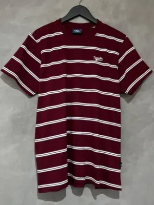 Camiseta Tupode Listrada Vinho