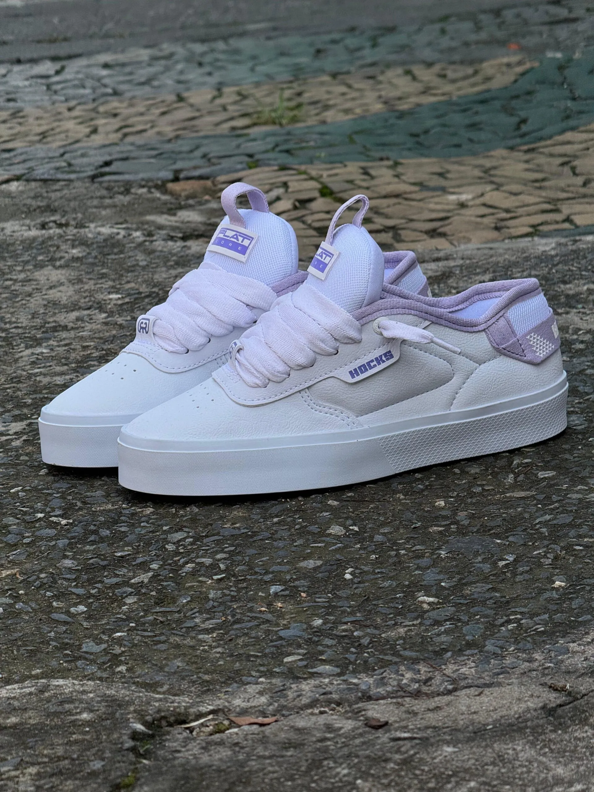 Tenis Hocks Flat Core Branco Lilac - Imagem 2