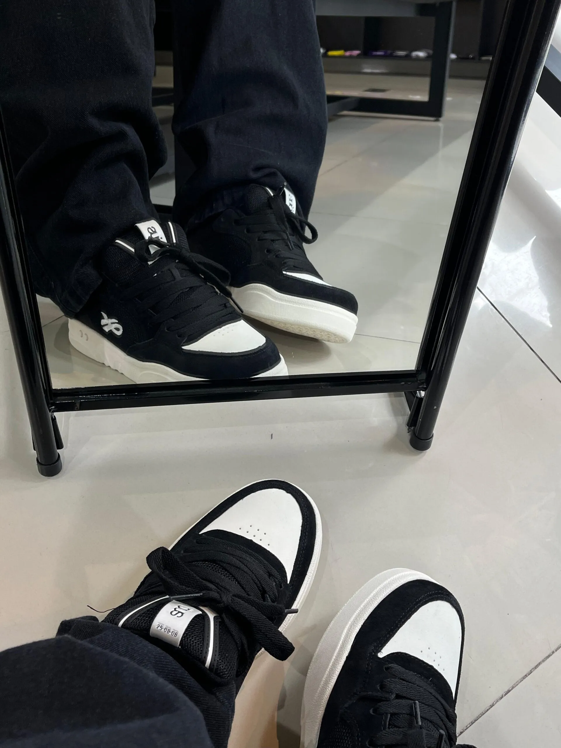 Tênis Öus Fluente Preto Chantilly - Imagem 7