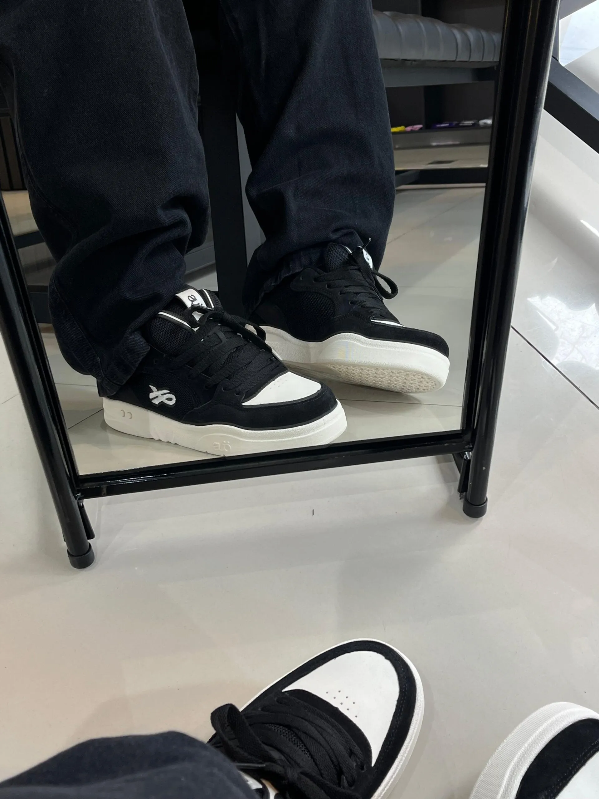 Tênis Öus Fluente Preto Chantilly - Imagem 4