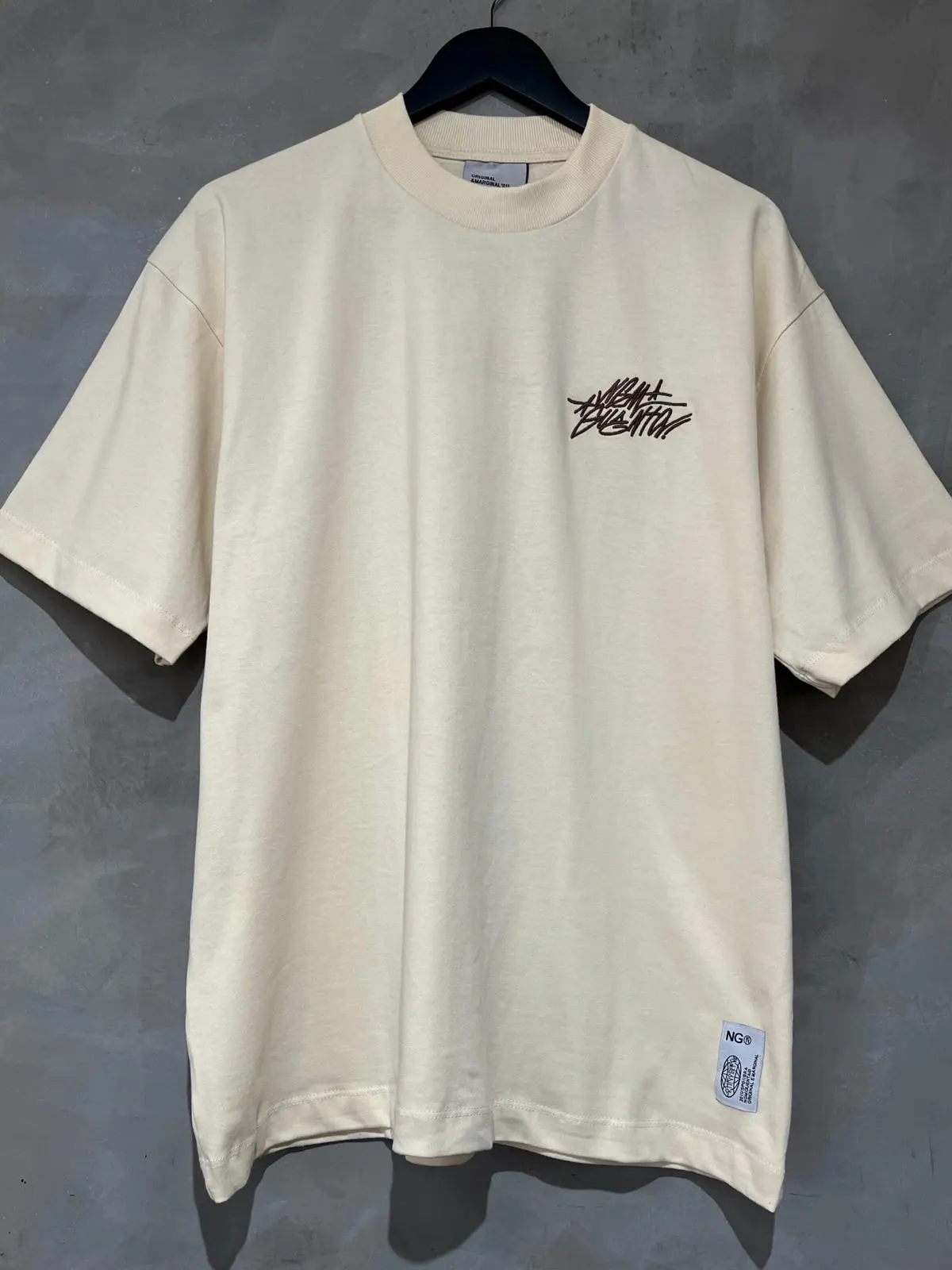 Camiseta Chronic Oversized Yin Yang Bege