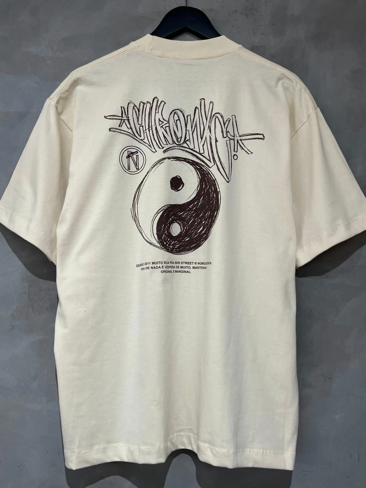 Camiseta Chronic Oversized Yin Yang Bege - Imagem 4
